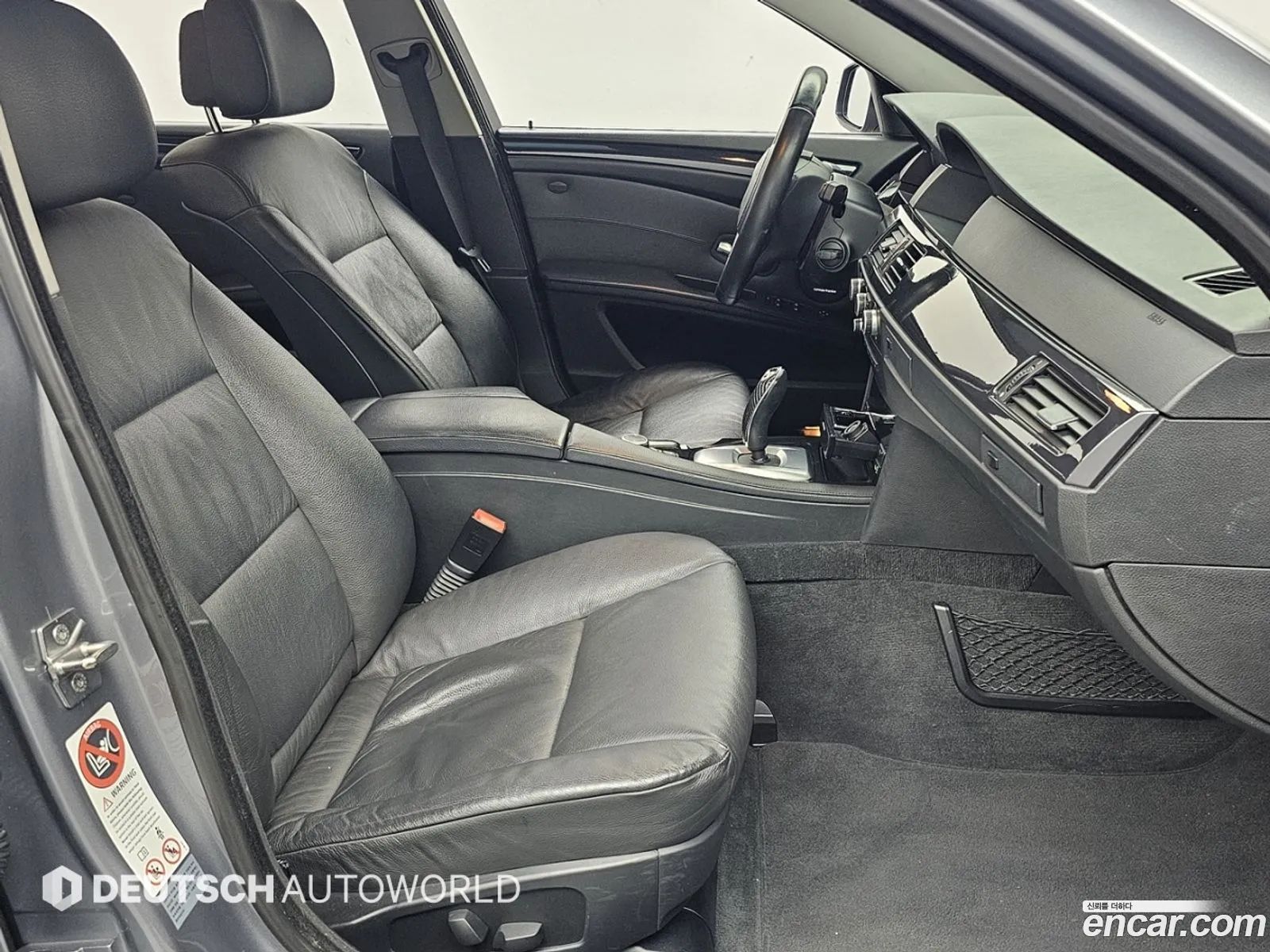 BMW 5 Series 2009 — 18