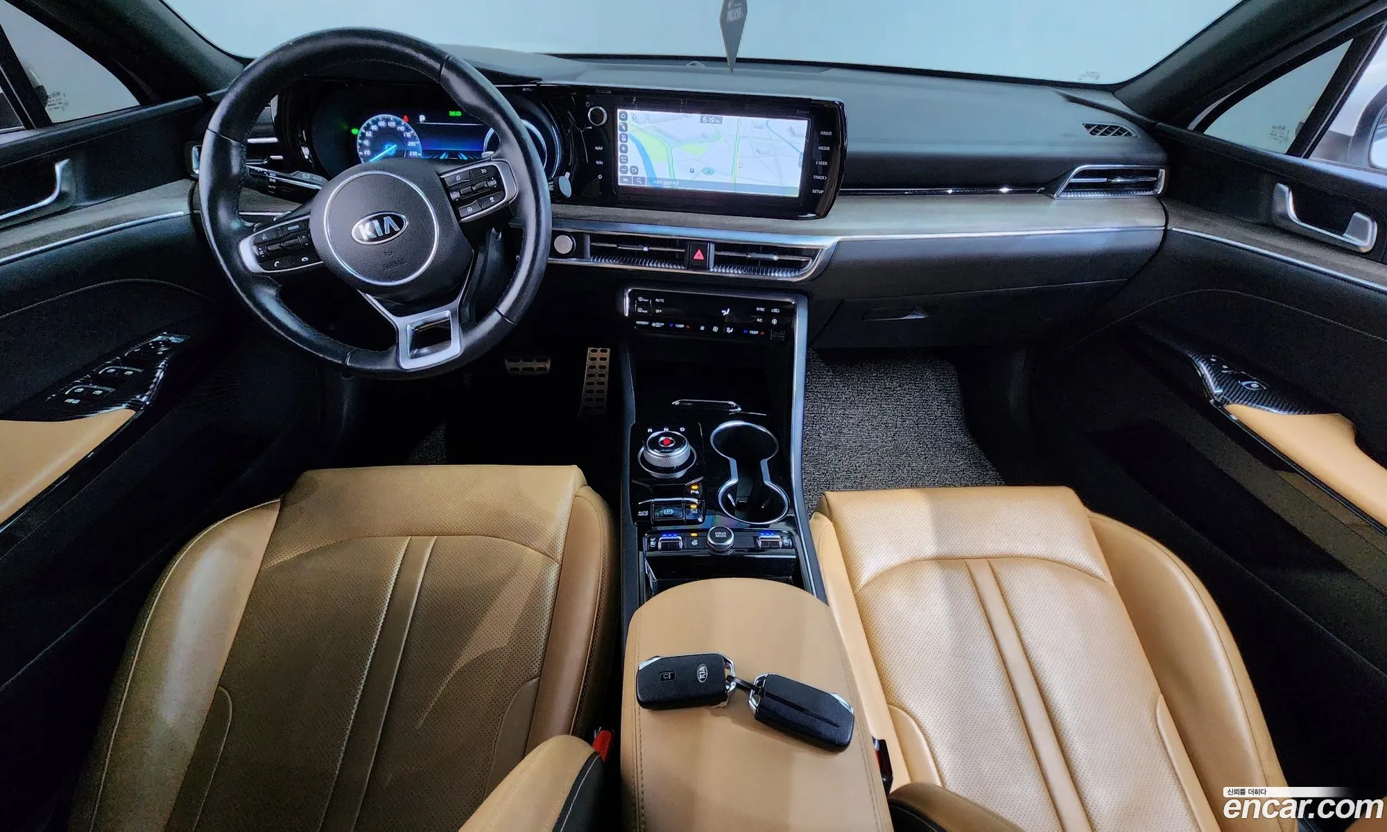 Kia K5 Hybrid 2021 — 12