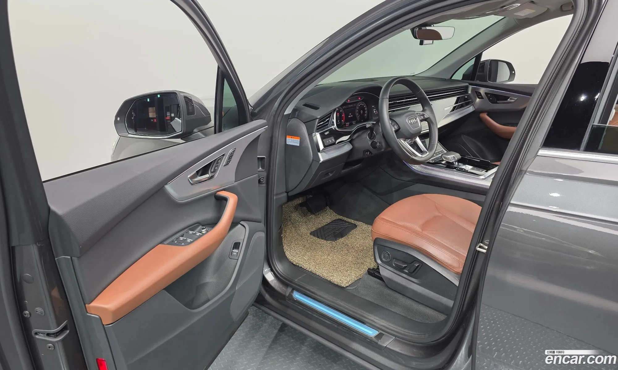 Audi Q7 2021 WAUZZZ4M5MD002515 — 4