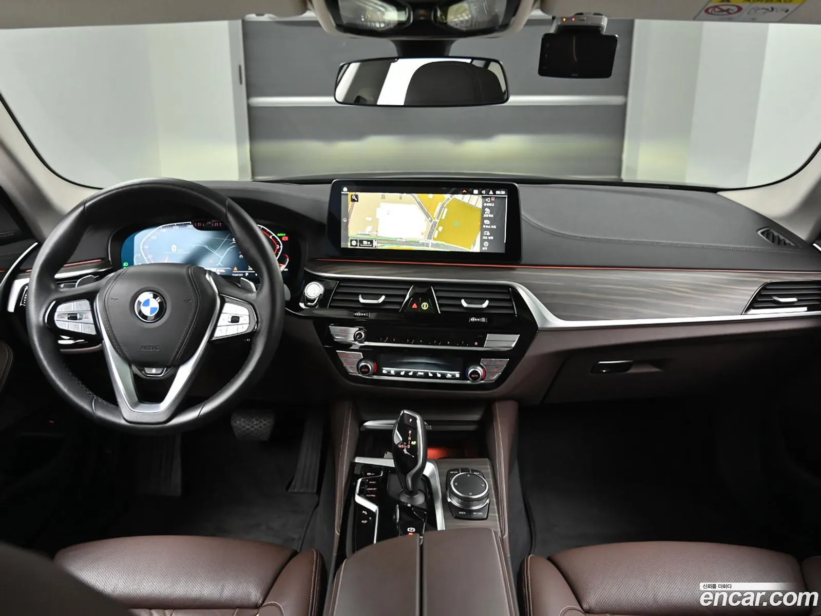 BMW 5 Series 2023 — 14