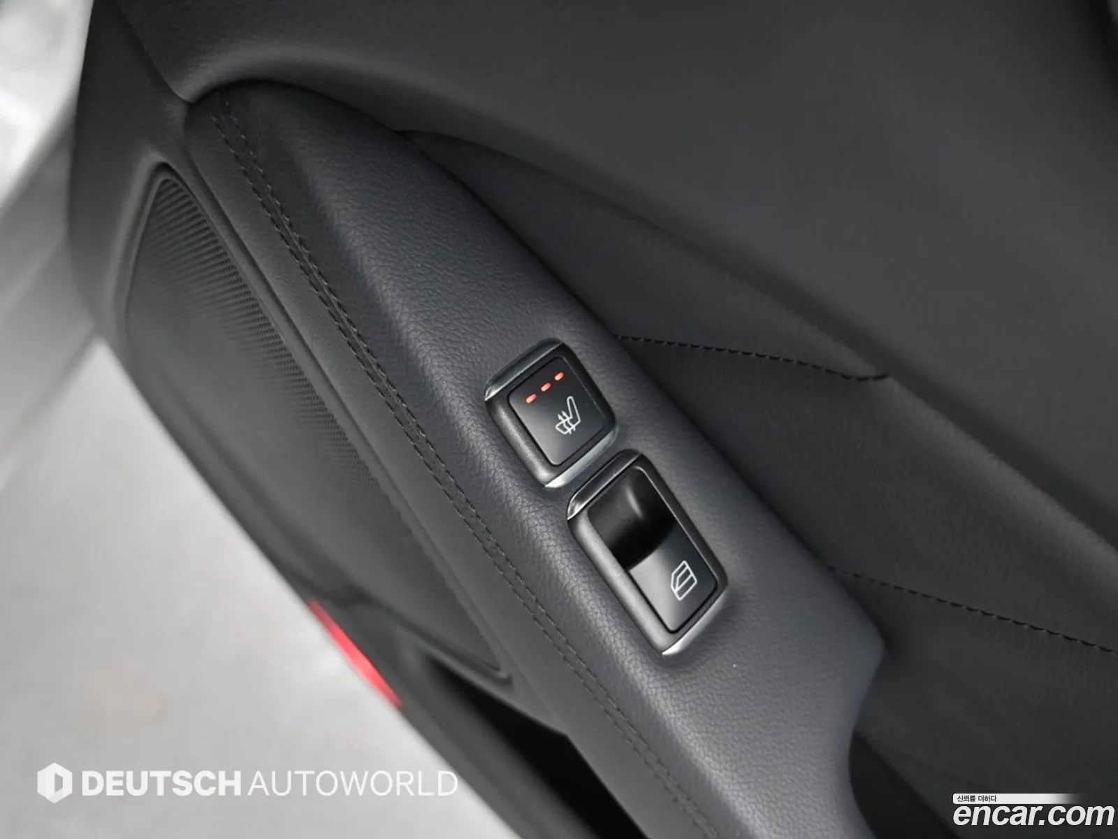 Mercedes-Benz CLS-Class W219 2012 — 16
