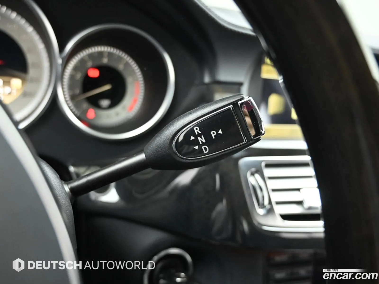Mercedes-Benz CLS-Class W219 2012 — 9