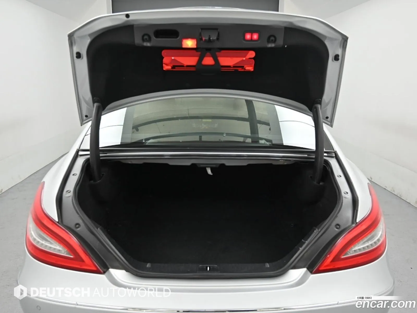 Mercedes-Benz CLS-Class W219 2012 — 11