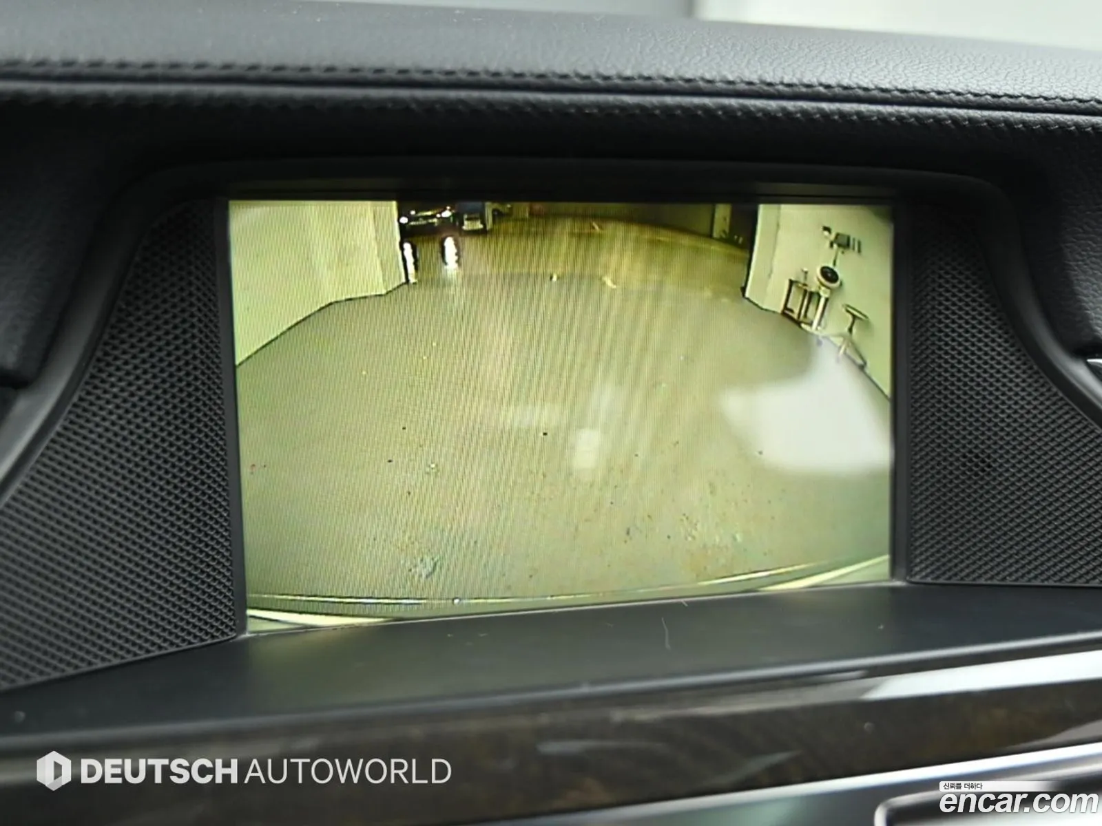 Mercedes-Benz CLS-Class W219 2012 — 10