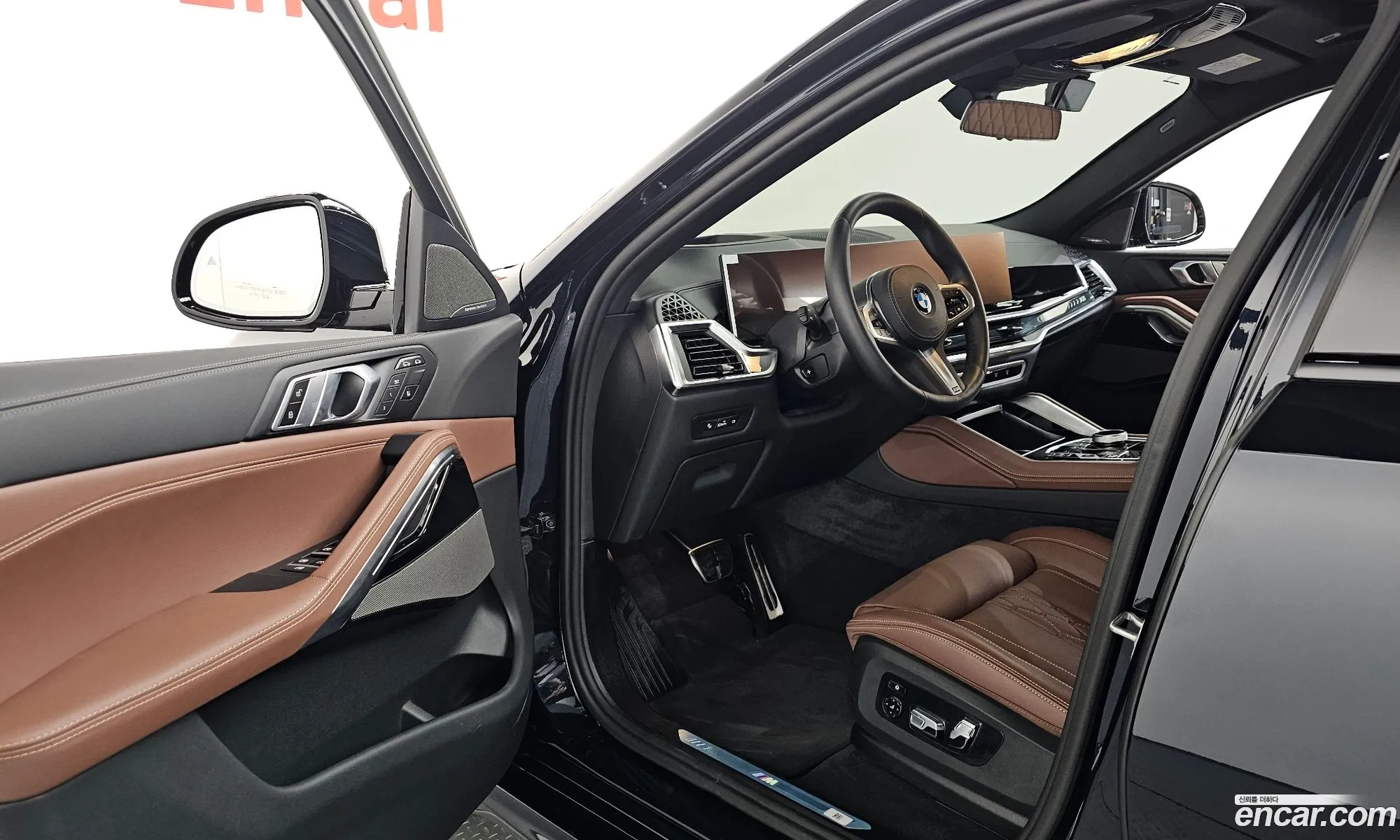 BMW X6 2025 WBA31EX03S9135563 — 7