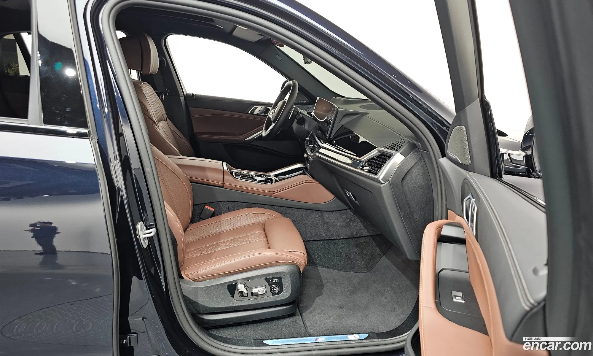 BMW X6 2025 WBA31EX03S9135563 — 17