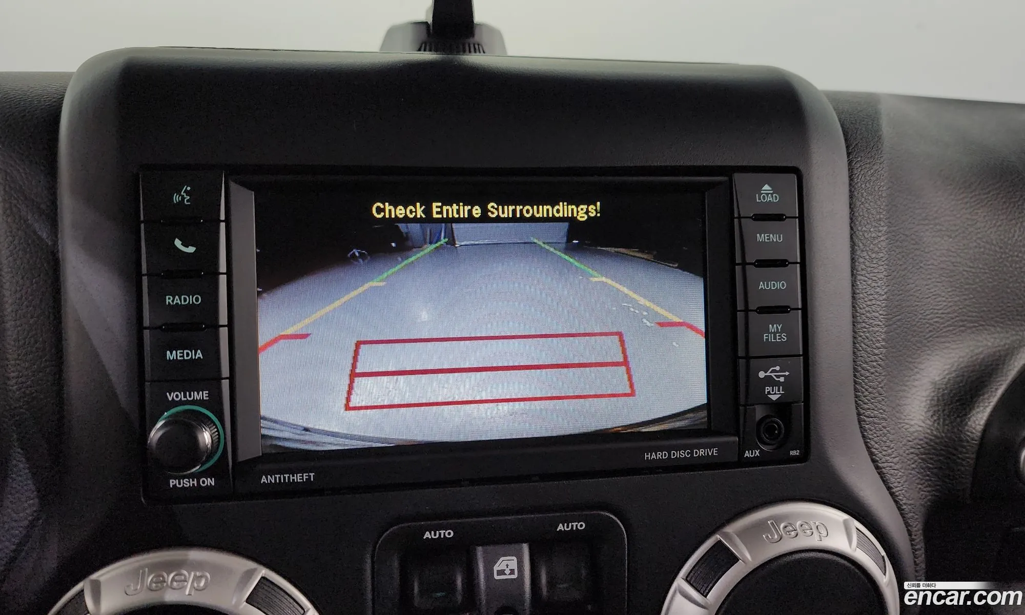 Jeep Wrangler 2017 1C4HJWEGXHL753196 — 14