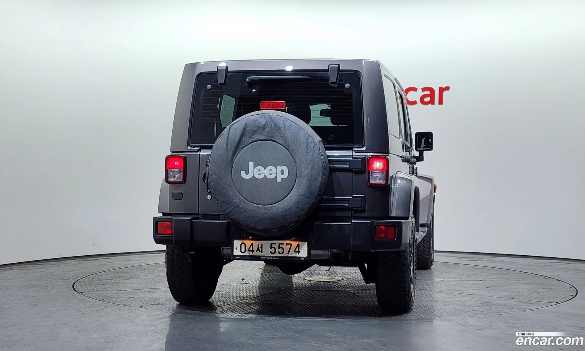 Jeep Wrangler 2017 1C4HJWEGXHL753196 — 4