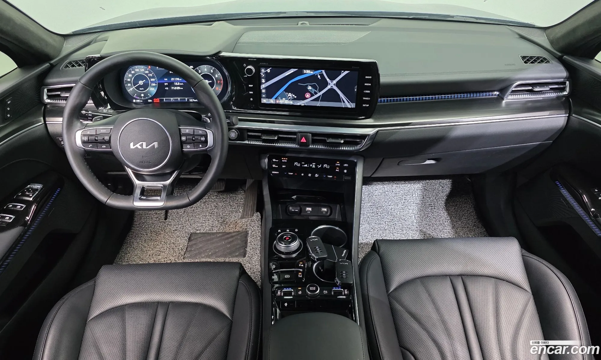 Kia K5 2023 — 15
