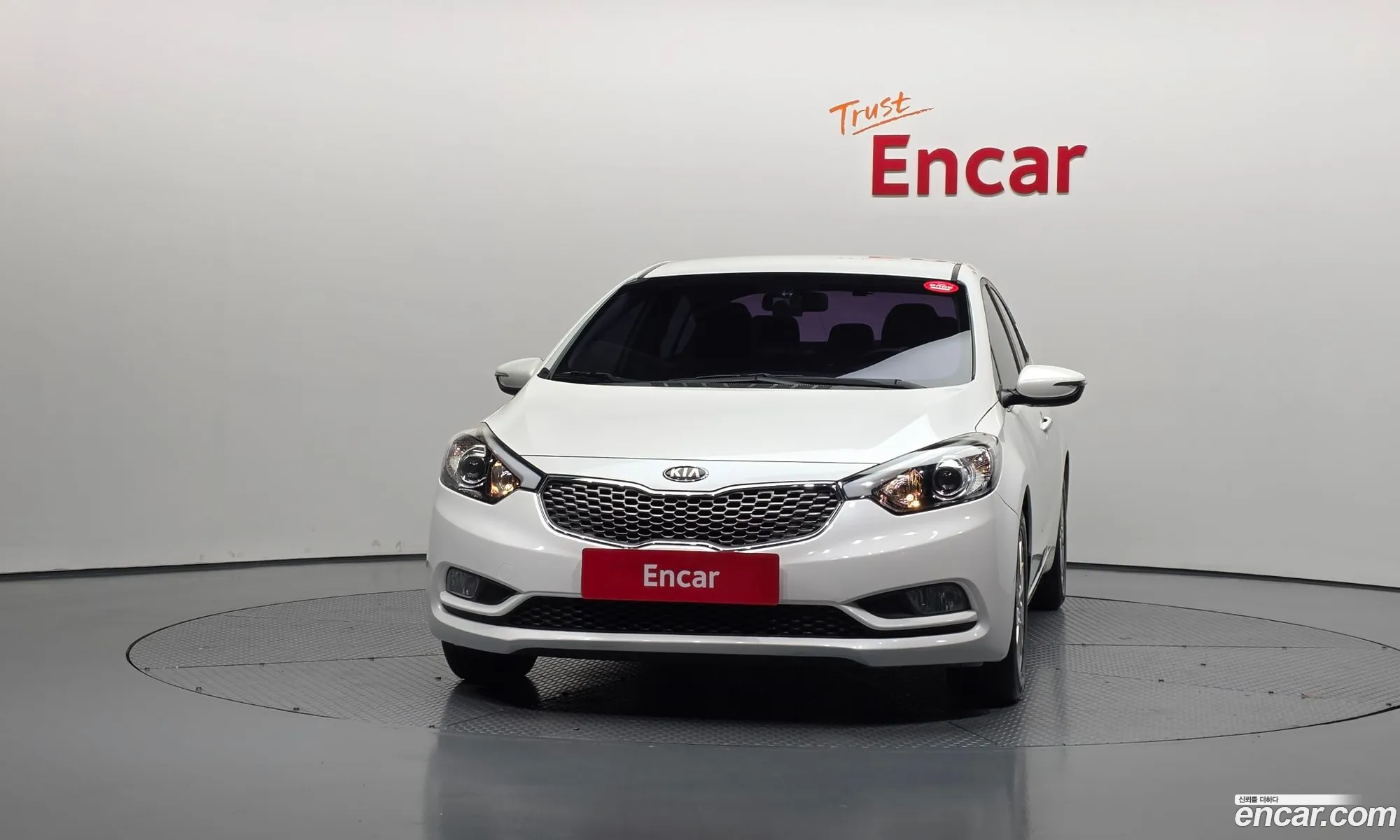 Kia K3 2013 — 2