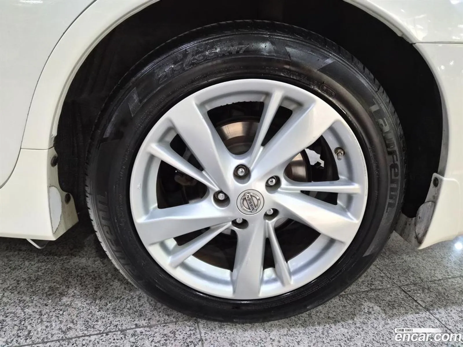 Nissan Altima 2016 — 15