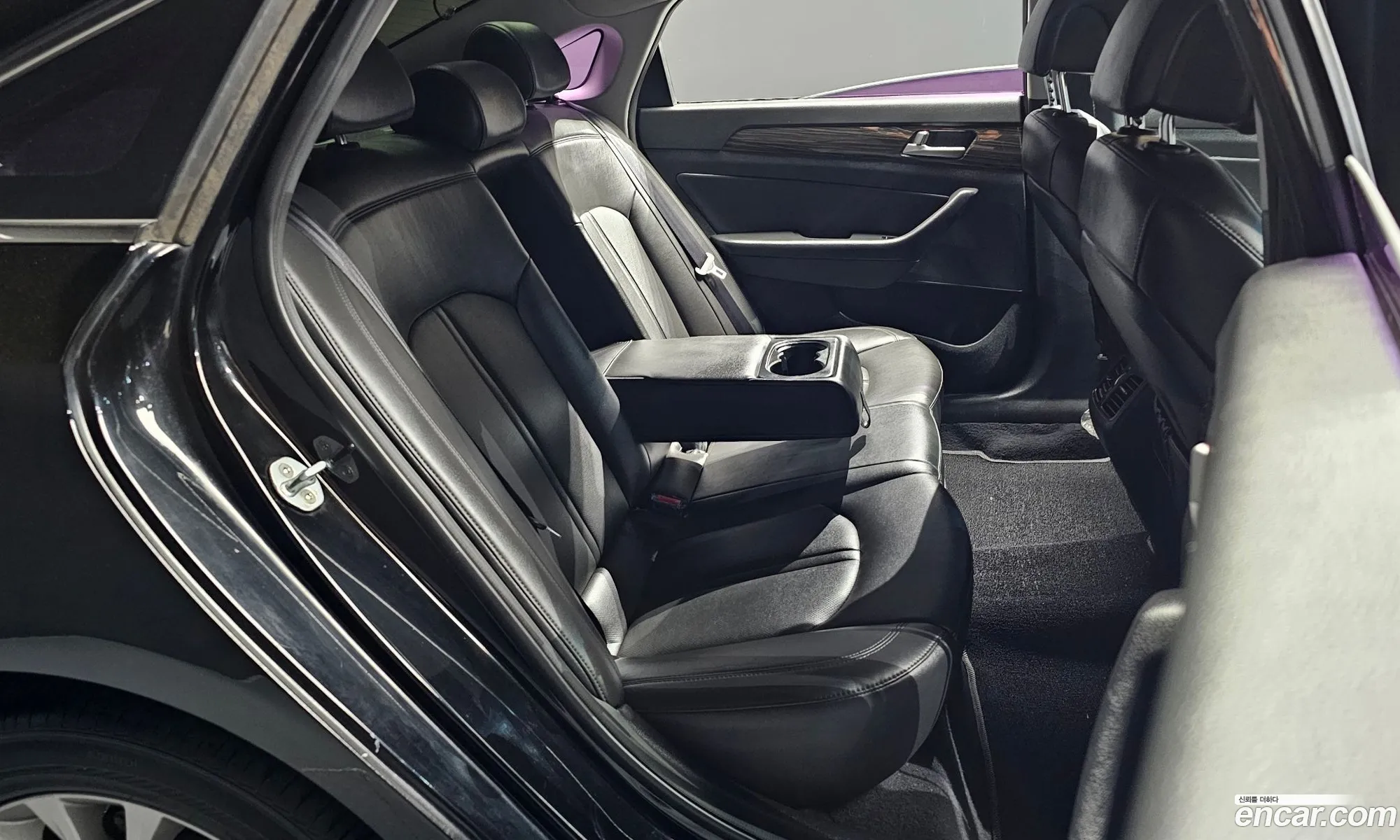 Hyundai LF Sonata 2014 — 20