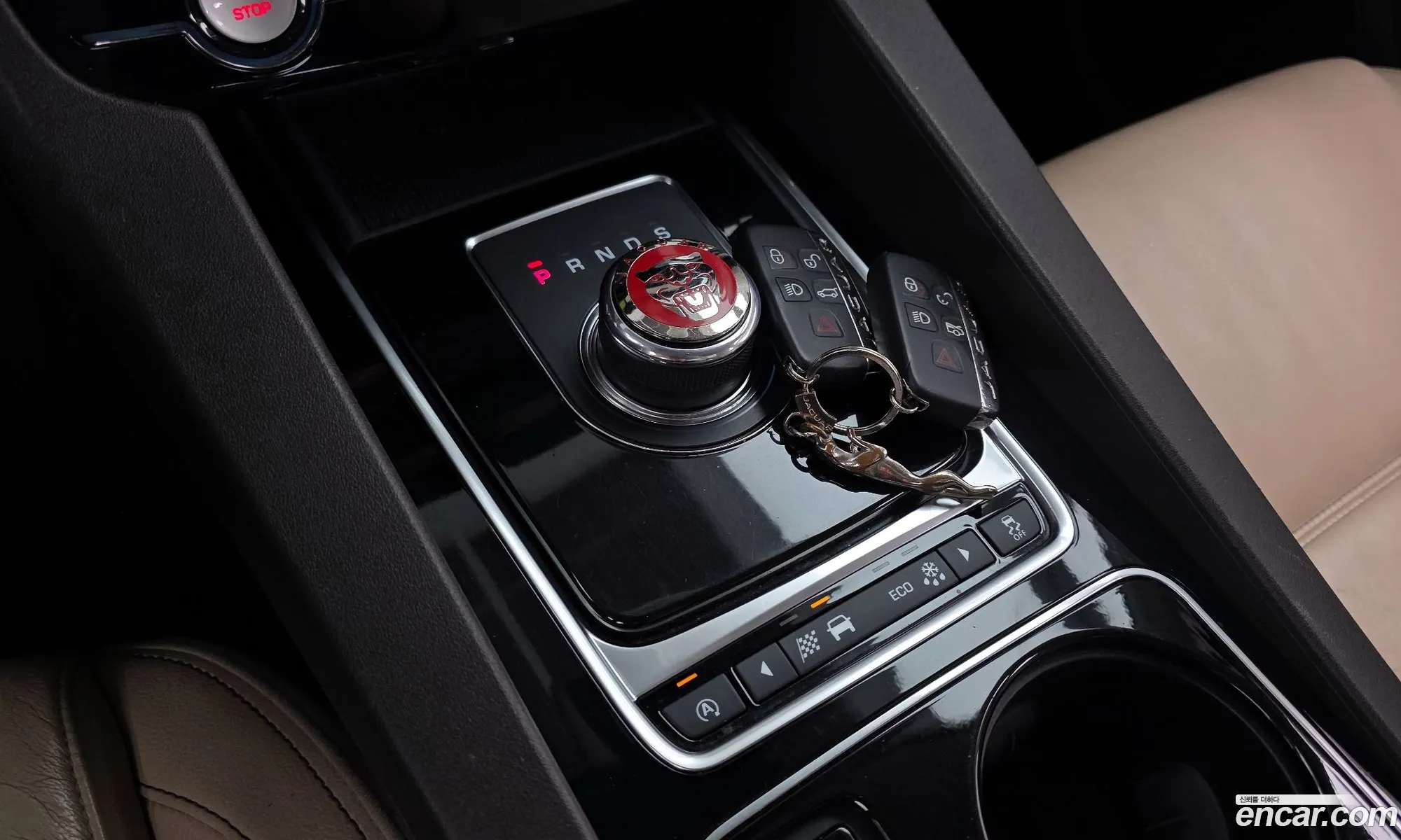 Jaguar F-Pace 2016 — 3