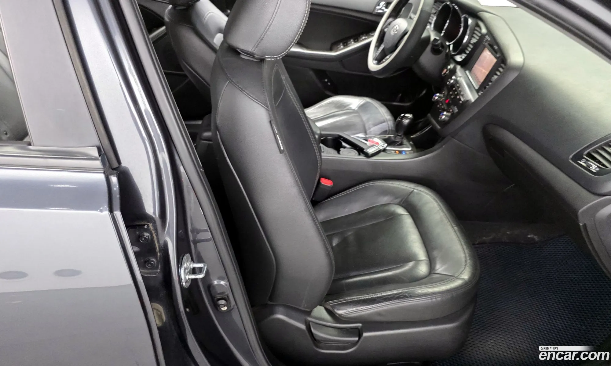 Kia K5 2010 — 5