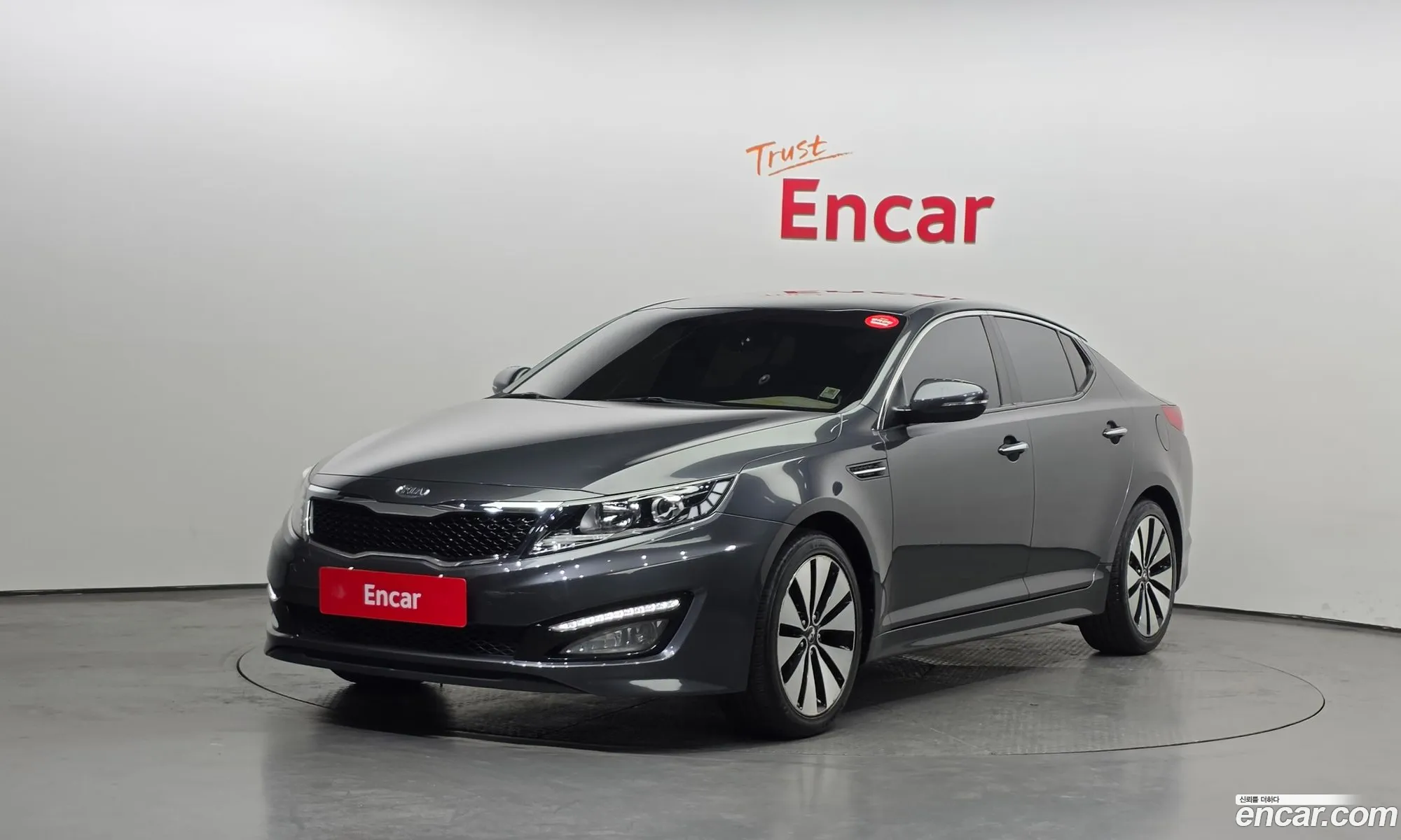 Kia K5 2010 — 14
