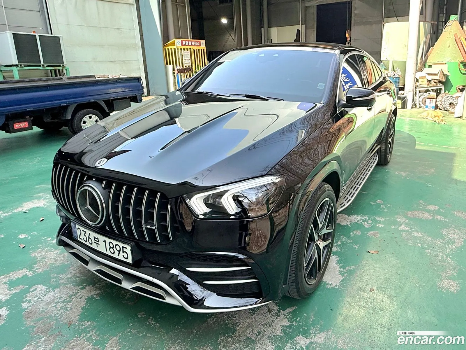 Mercedes-Benz GLE-Class W167 2023 — 15