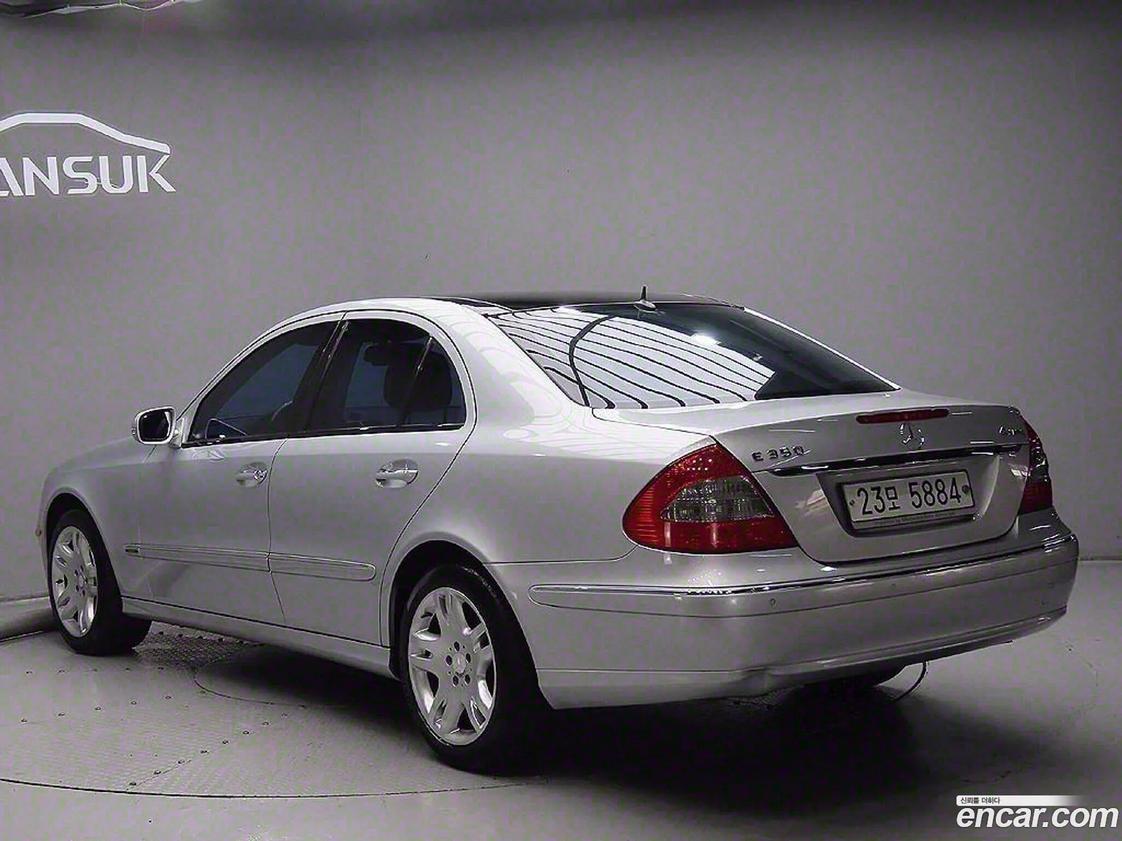 Mercedes-Benz E-Class W211 2008 — 14