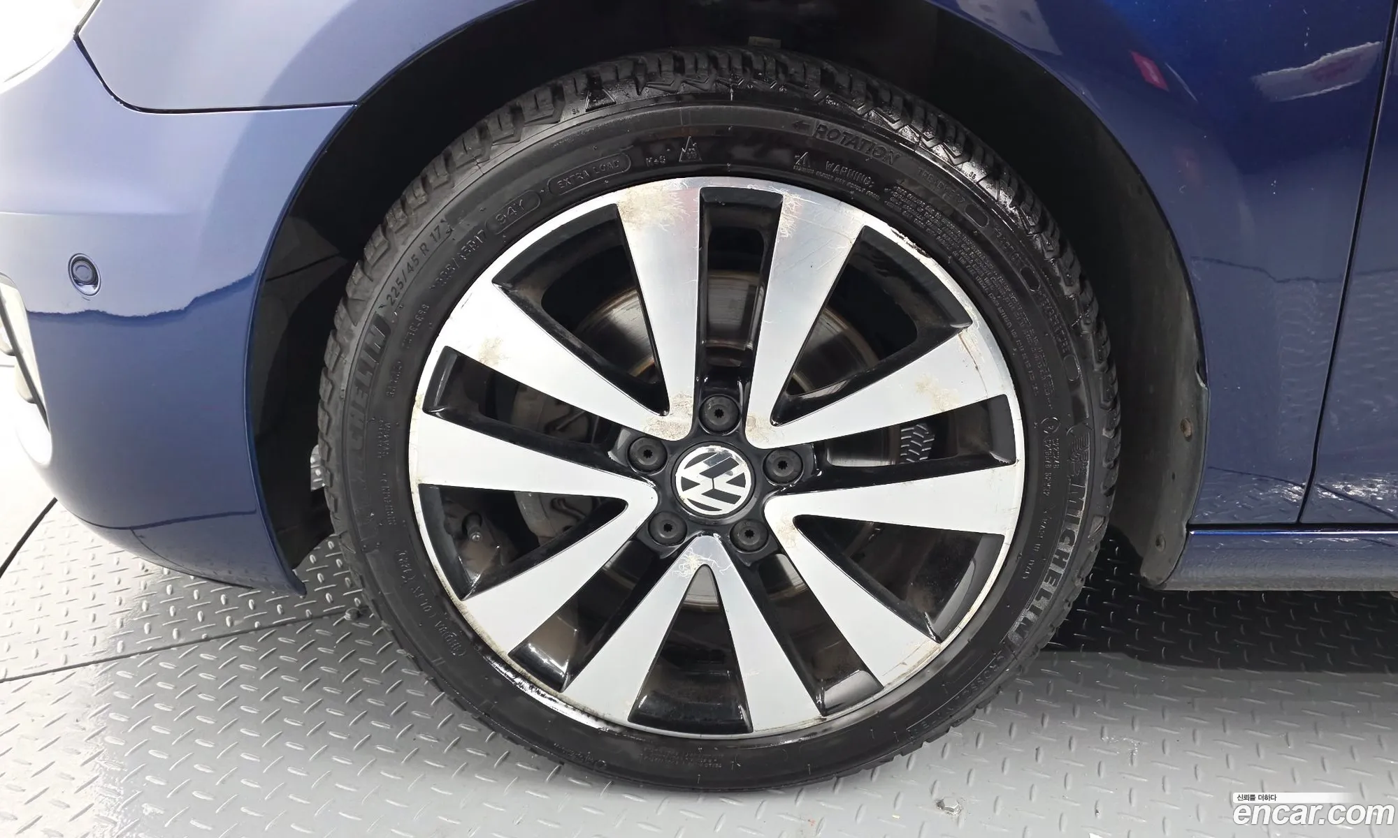 Volkswagen Golf 6th Gen 2011 — 2