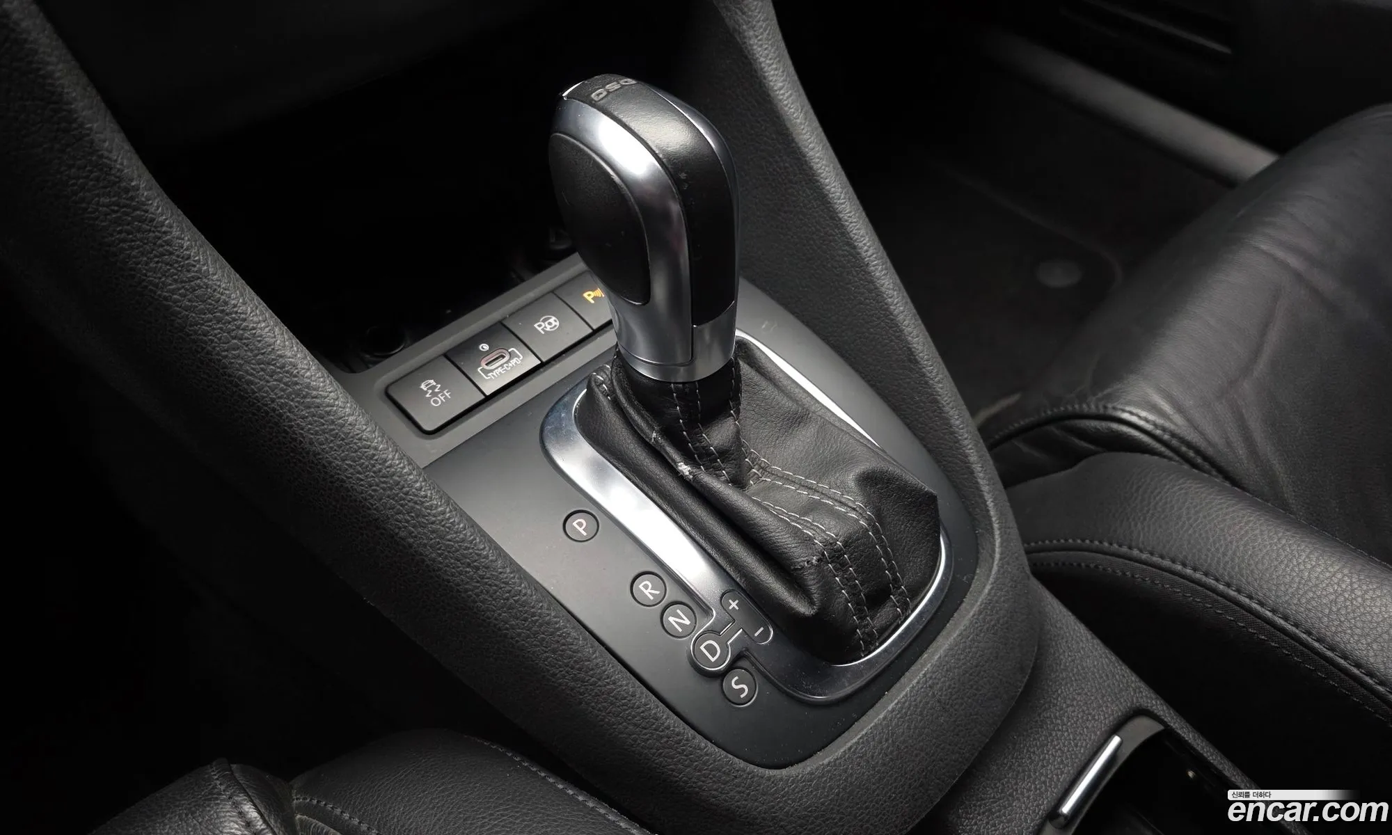 Volkswagen Golf 6th Gen 2011 — 5