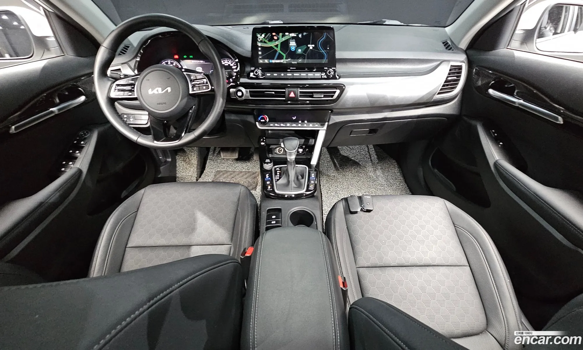Kia Seltos 2022 — 3