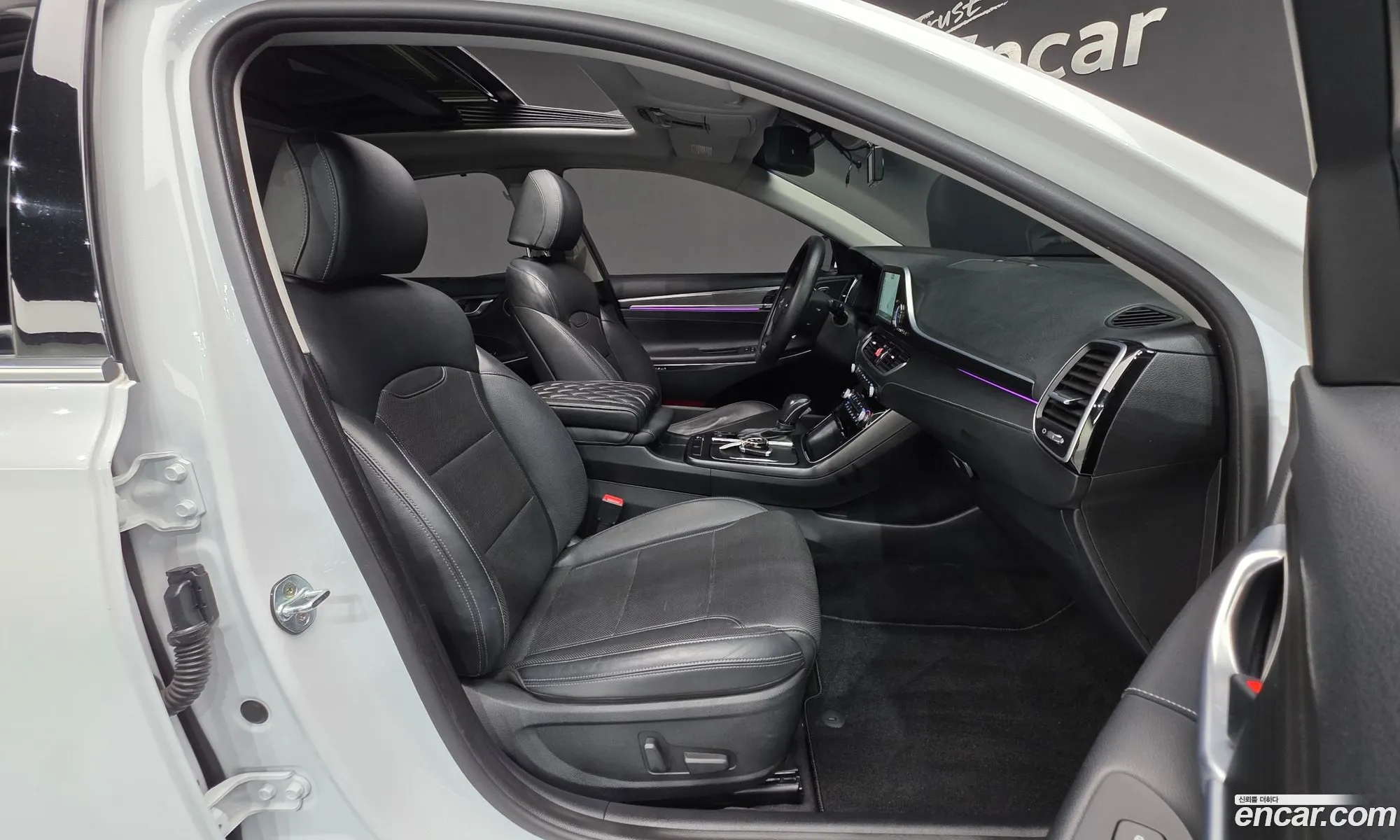 Hyundai Grandeur IG 2016 — 11