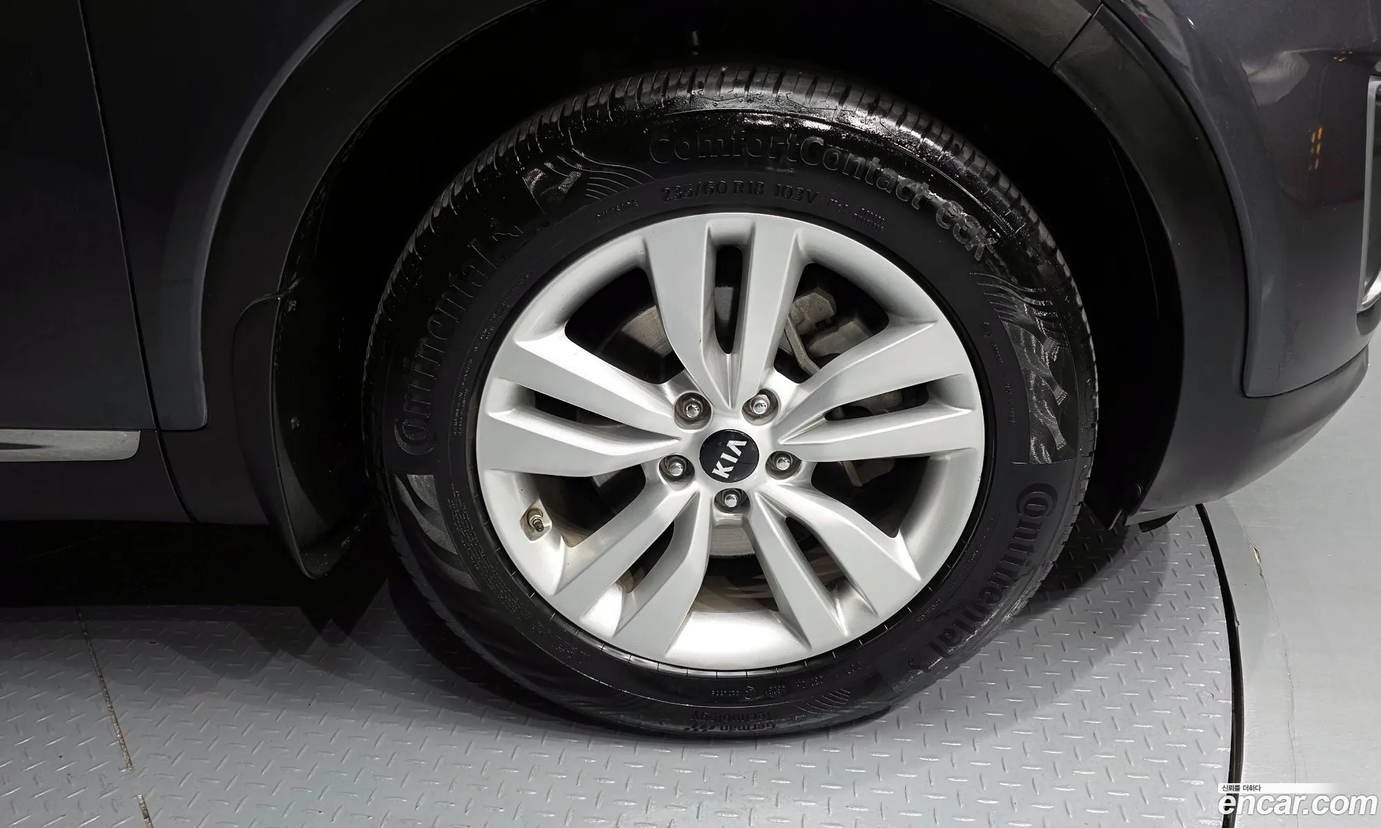 Kia Sorento 2016 — 16