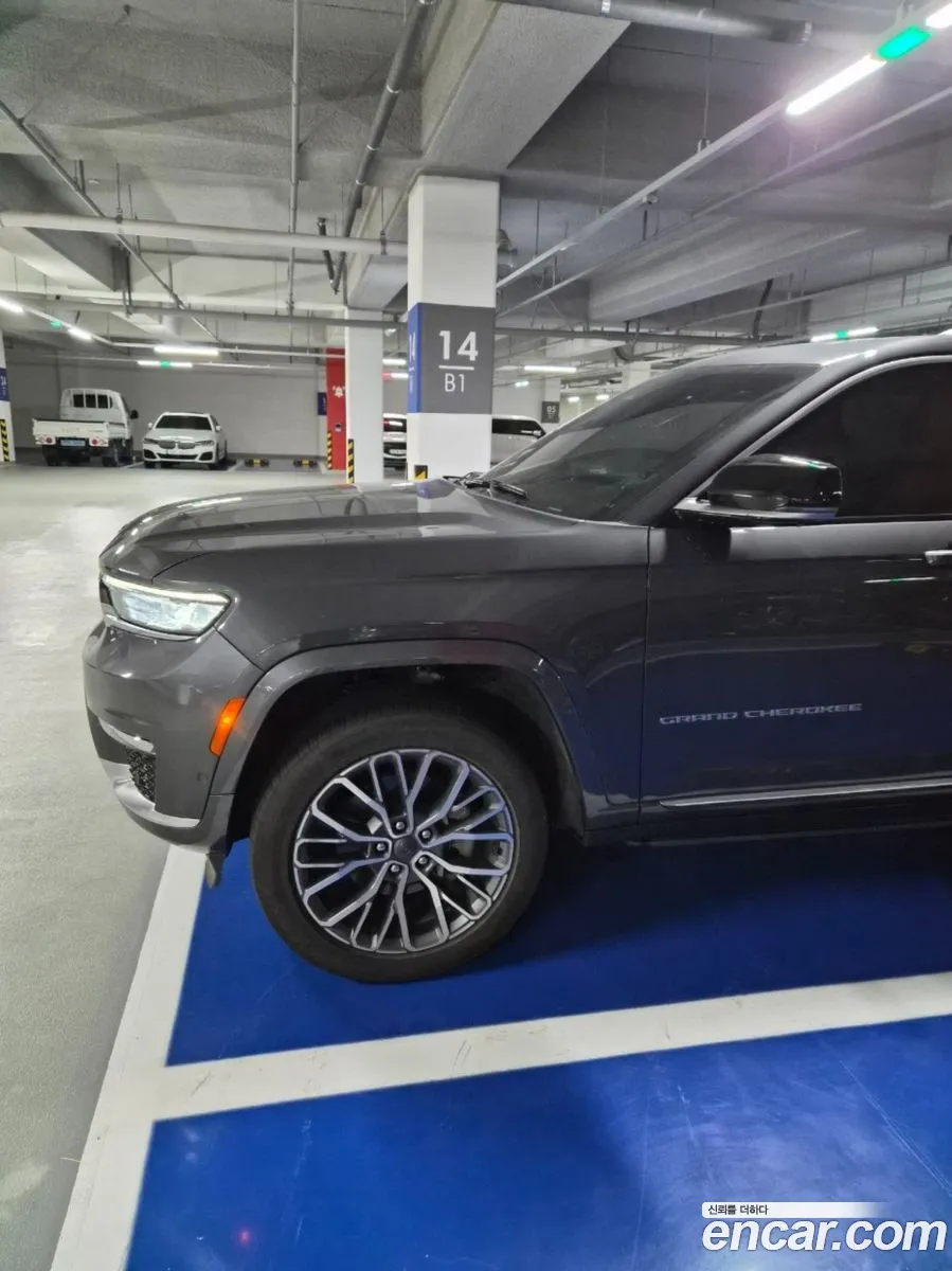 Jeep Grand Cherokee 2023 — 5