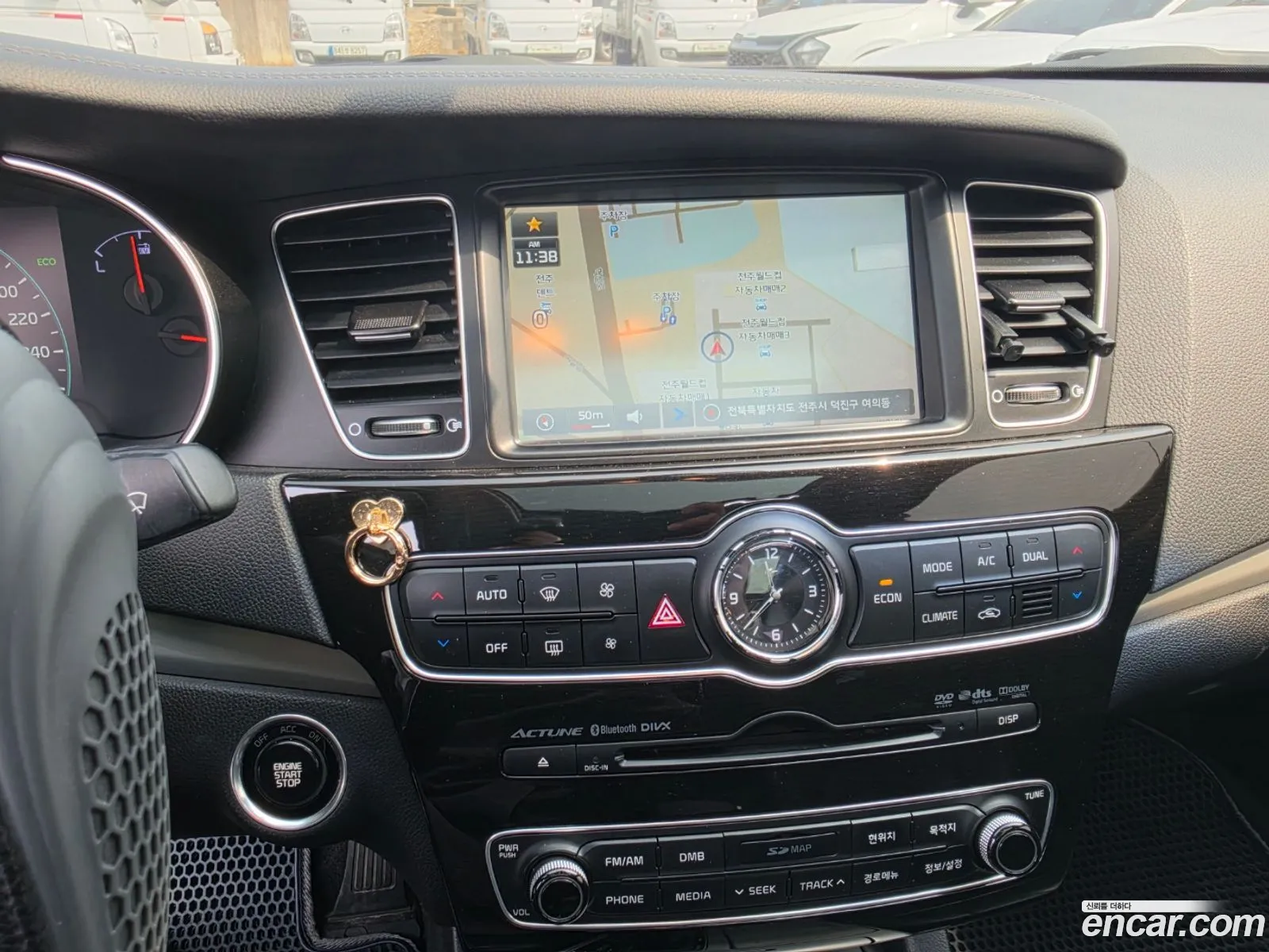 Kia K7 Hybrid 2014 — 13
