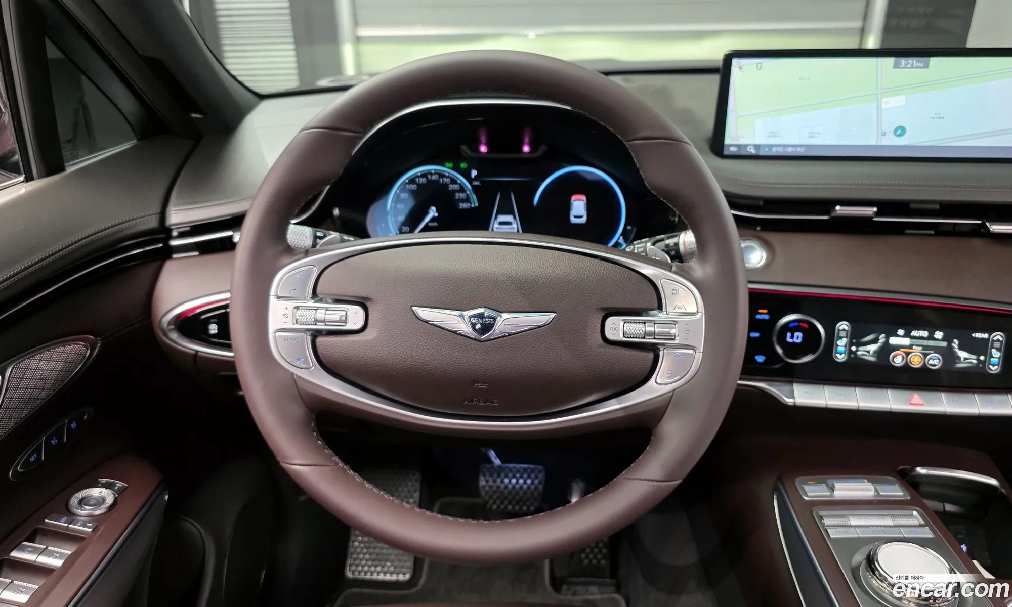Genesis GV70 2022 — 15