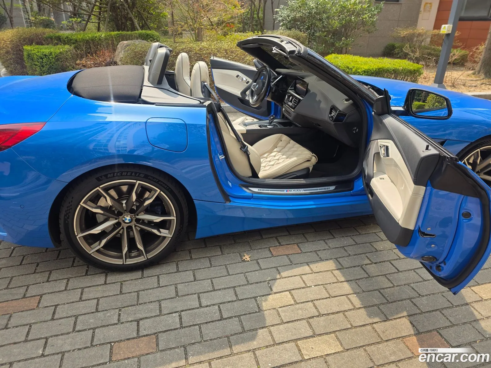BMW Z4 2021 — 18