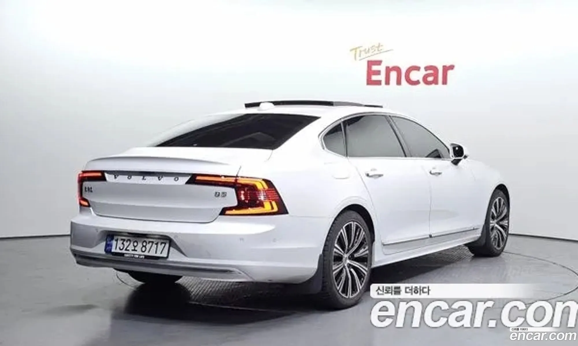 Volvo S90 2023 LVYPTL123PP335514 — 14