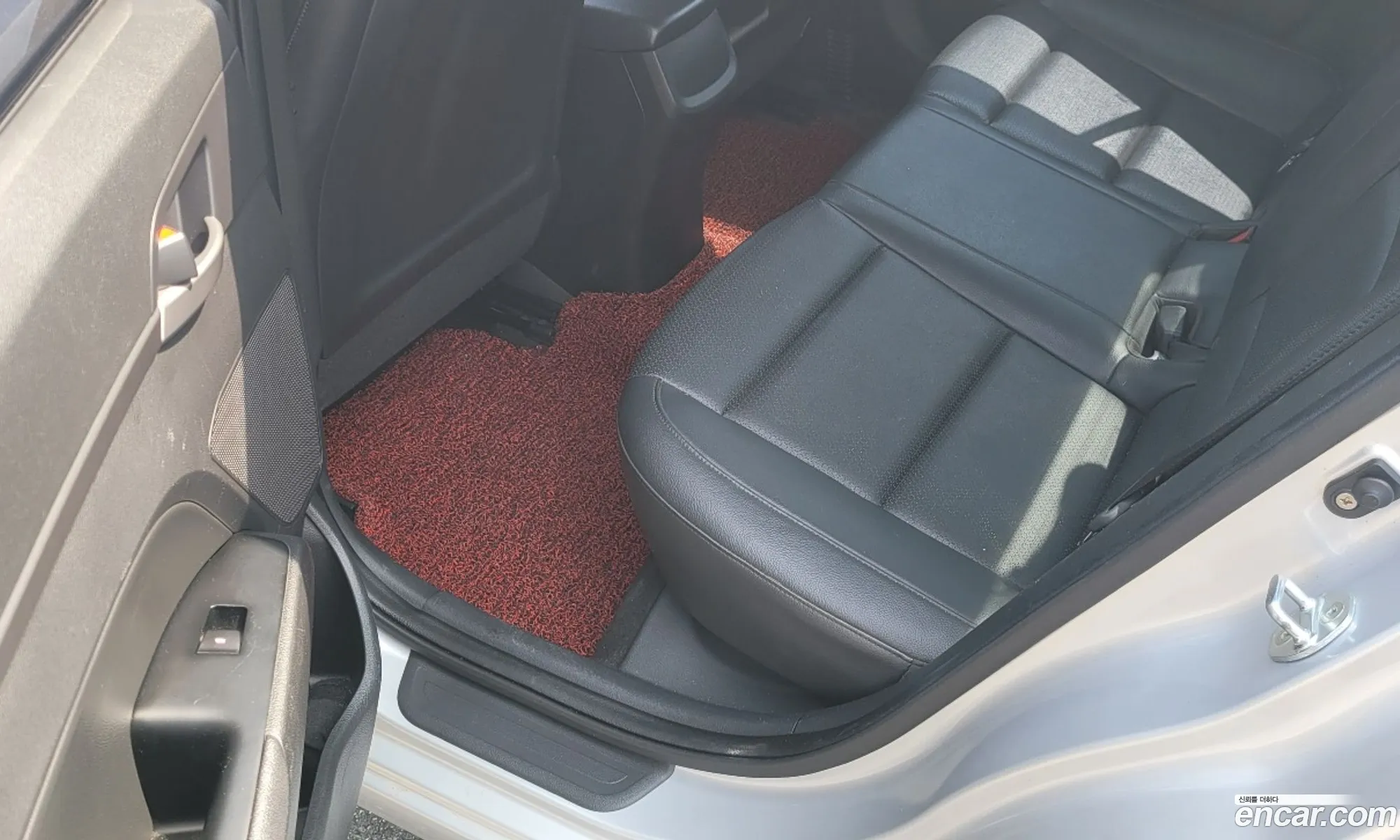 Hyundai Elantra AD 2018 — 17