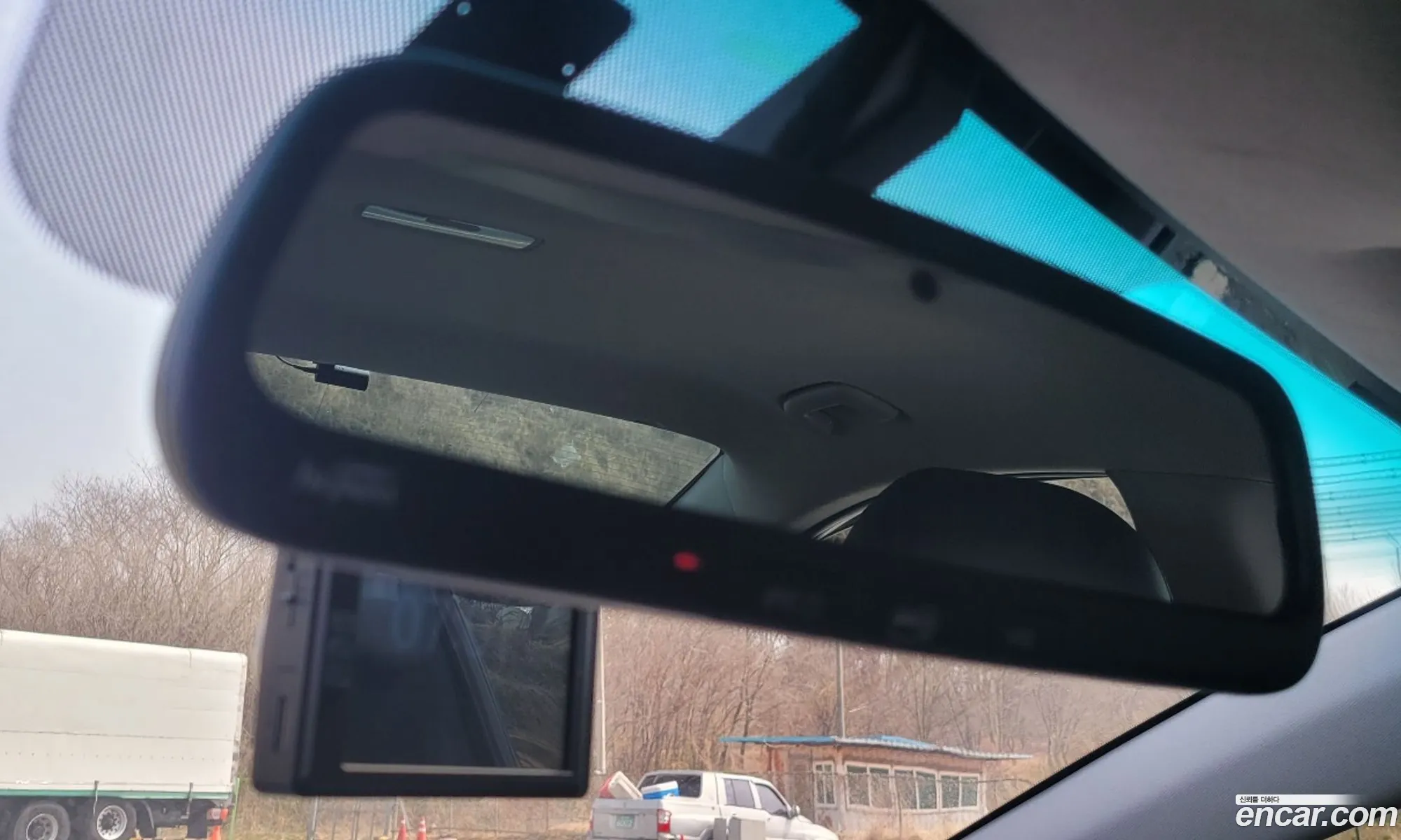 Hyundai Elantra AD 2018 — 5