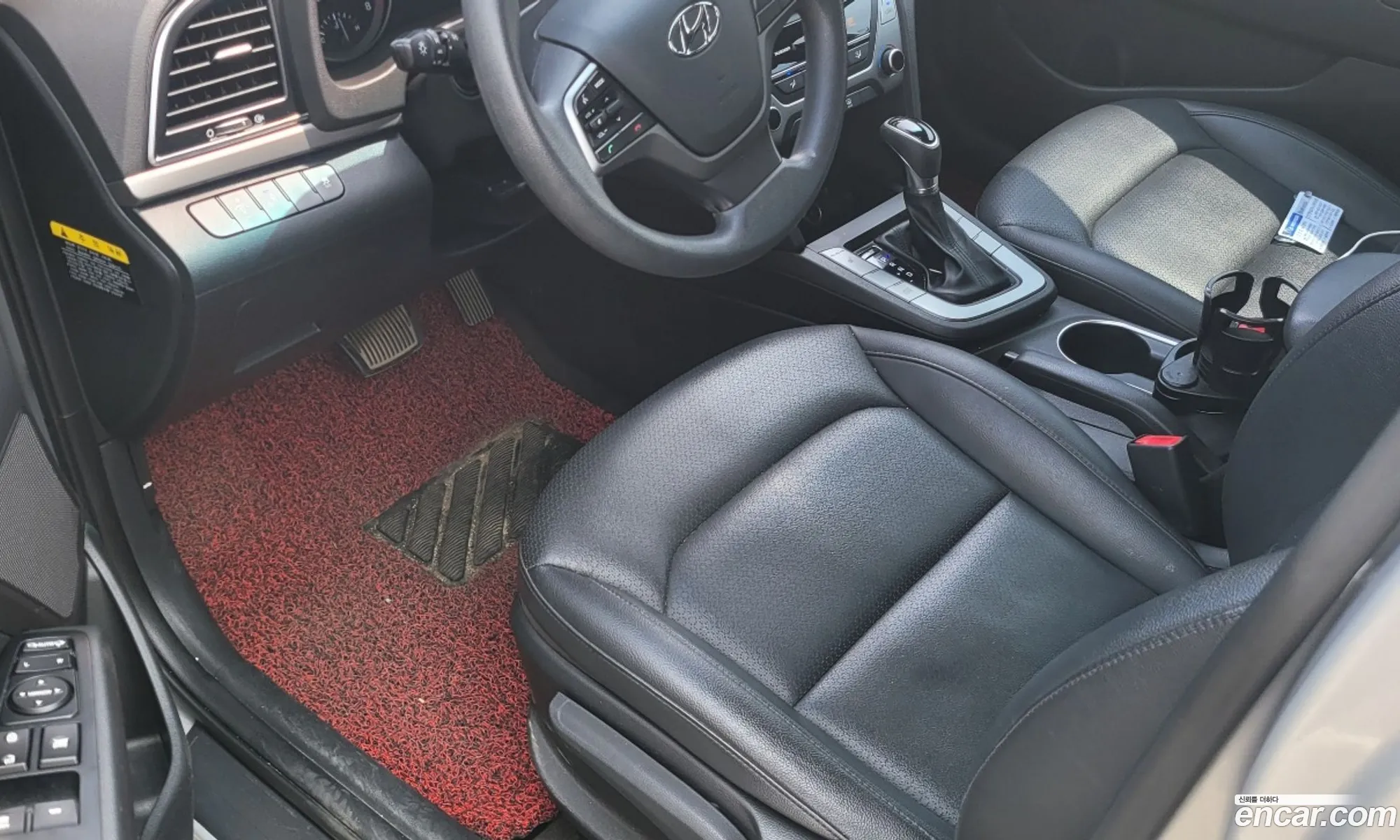 Hyundai Elantra AD 2018 — 11