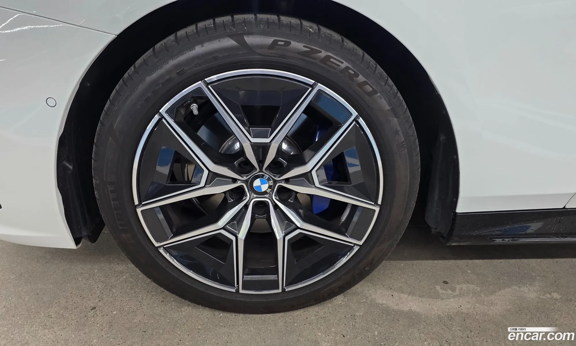 BMW 5 Series 2025 — 2