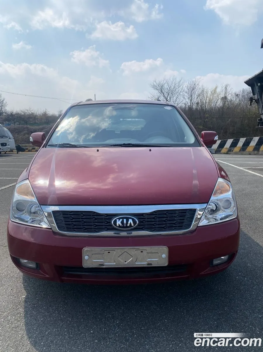 Kia Carnival R 2013 — 9