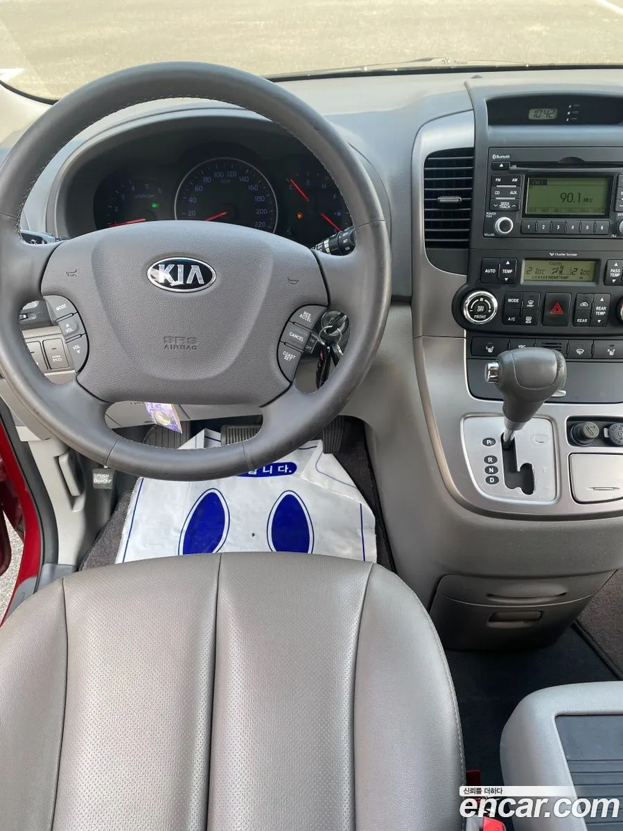 Kia Carnival R 2013 — 7