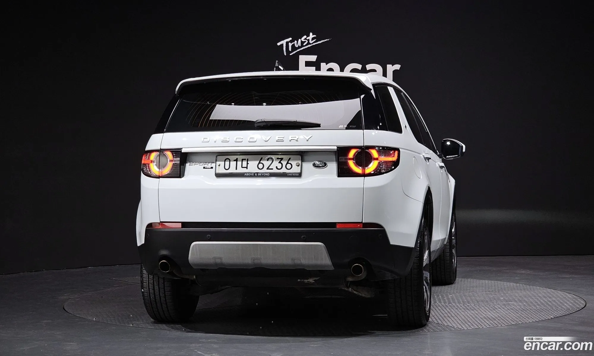 Land Rover Discovery Sport 2017 — 2