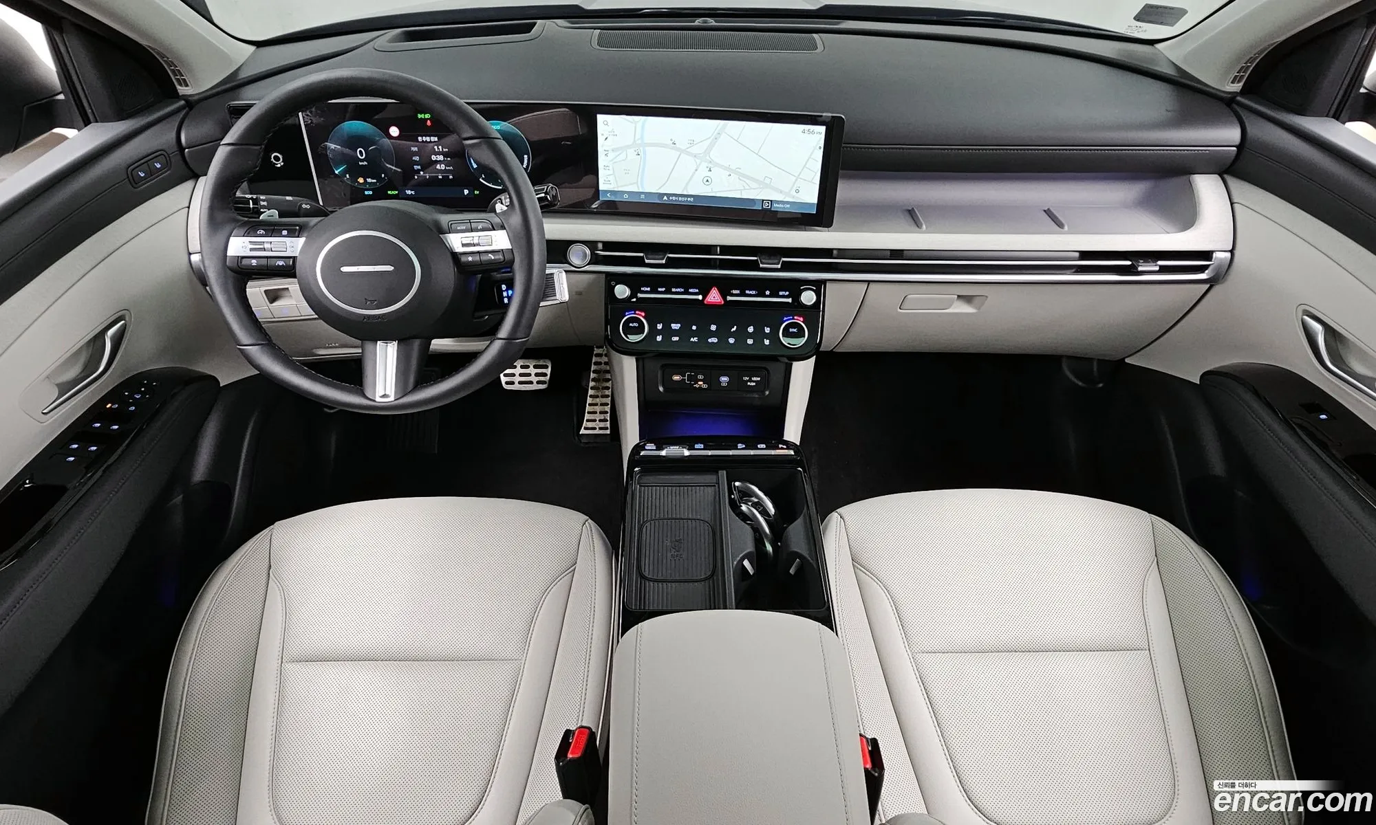 Hyundai Tucson Hybrid 2025 — 2