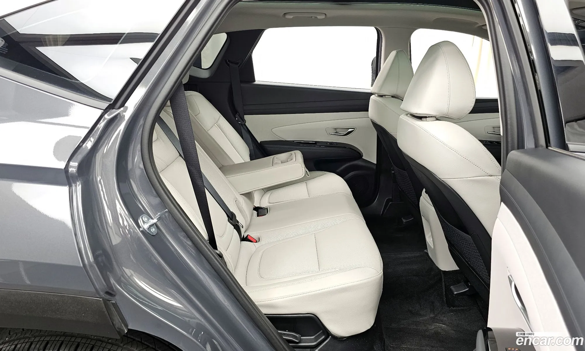 Hyundai Tucson Hybrid 2025 — 19