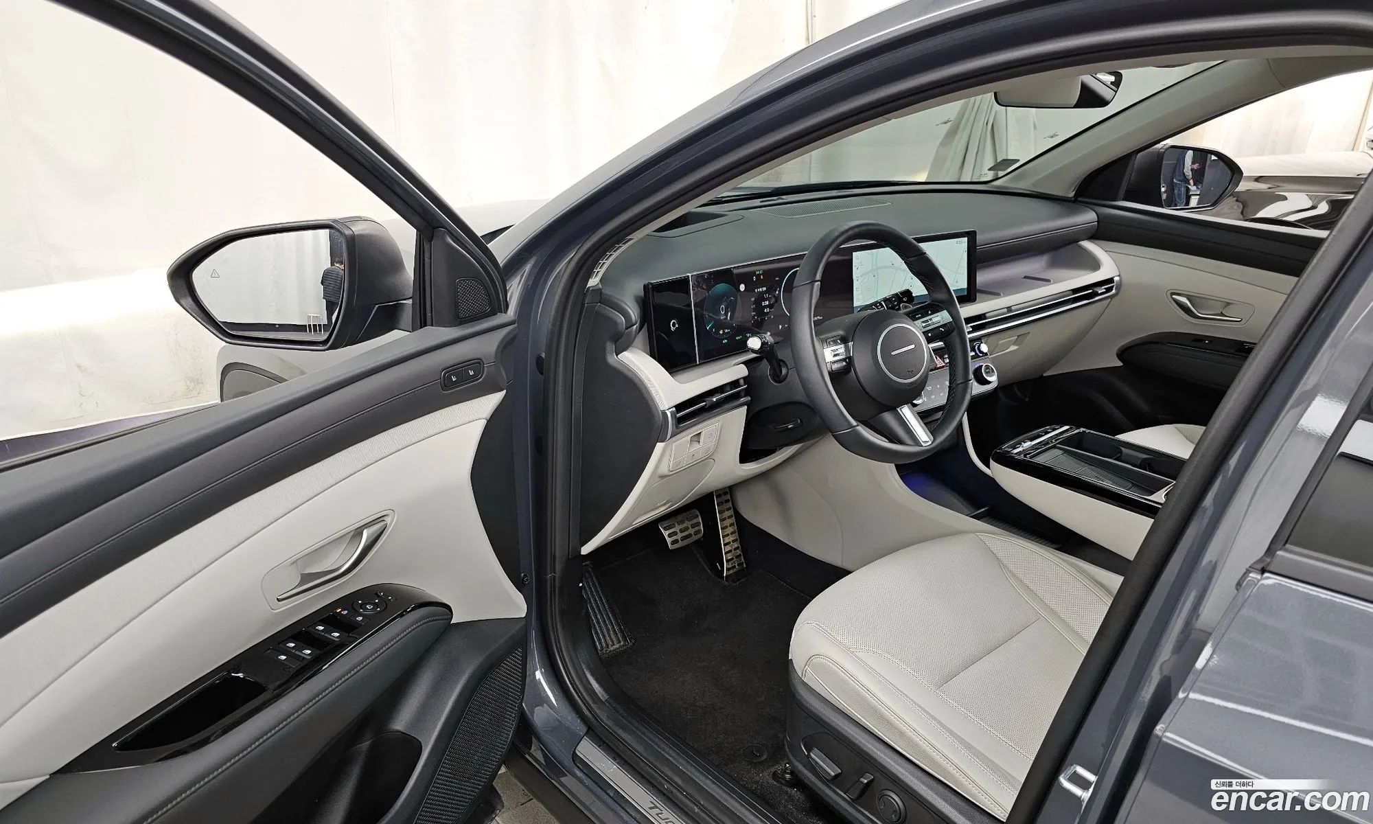 Hyundai Tucson Hybrid 2025 — 14