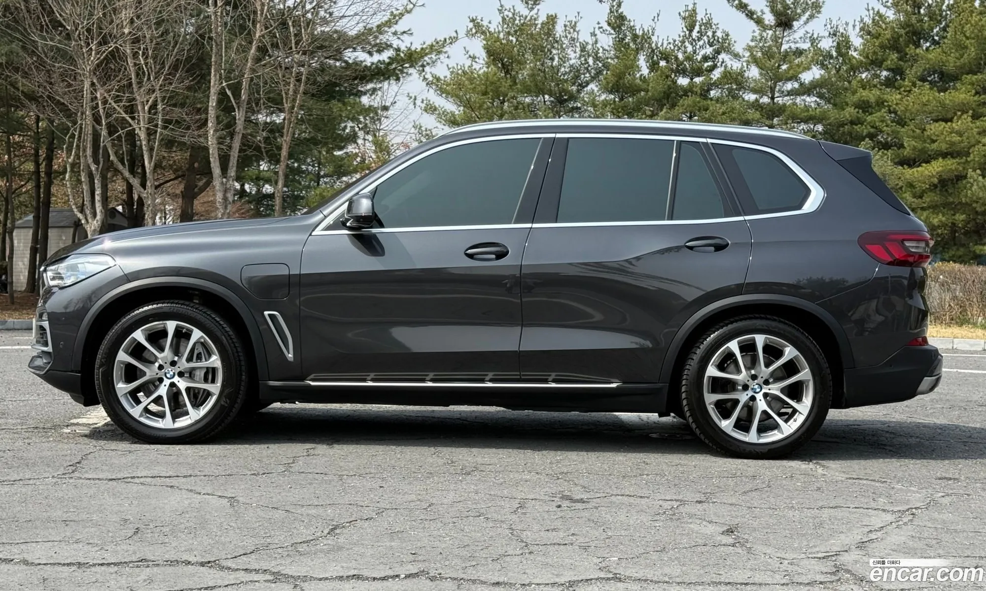 BMW X5 2021 — 7