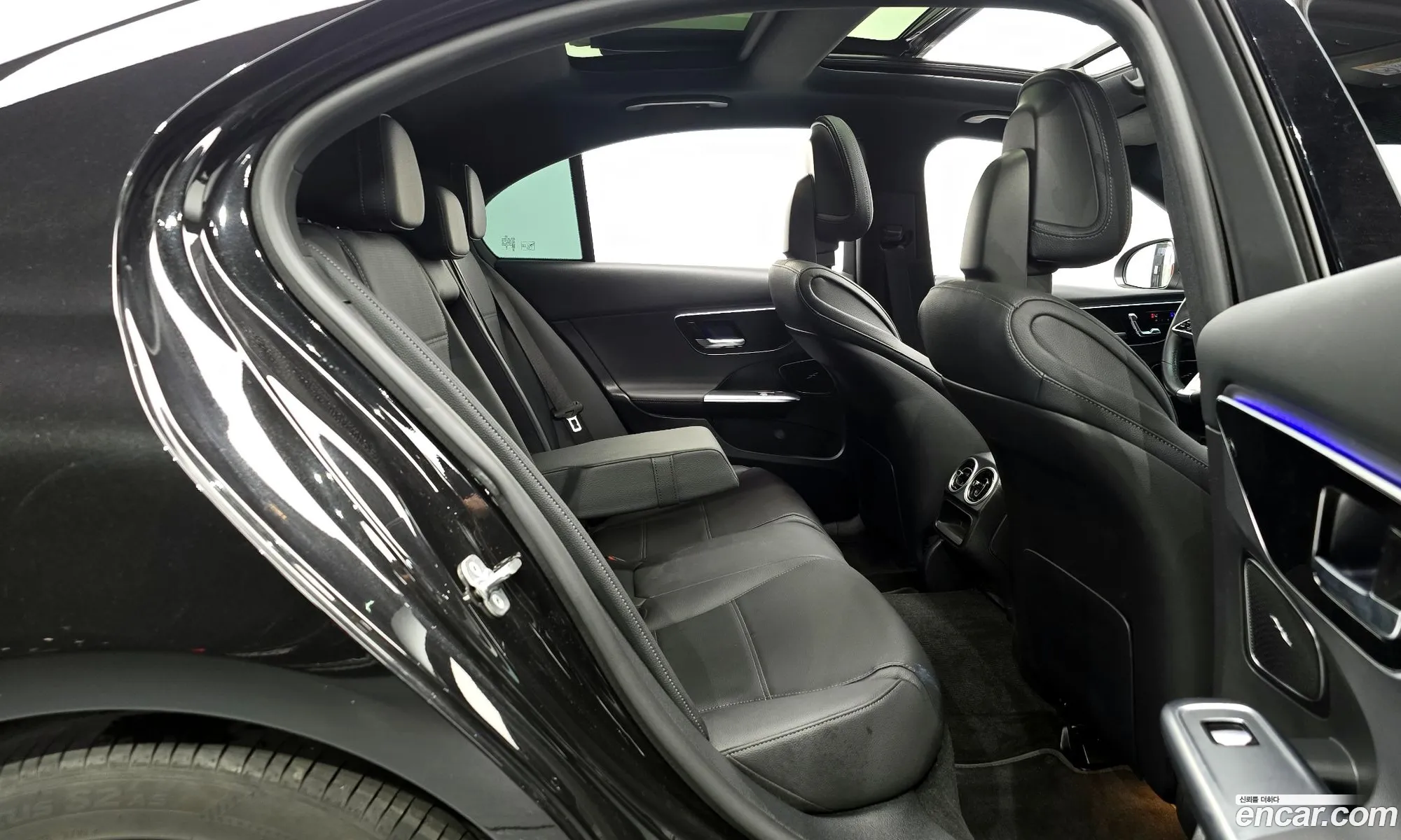 Mercedes-Benz C-Class W206 2024 — 11