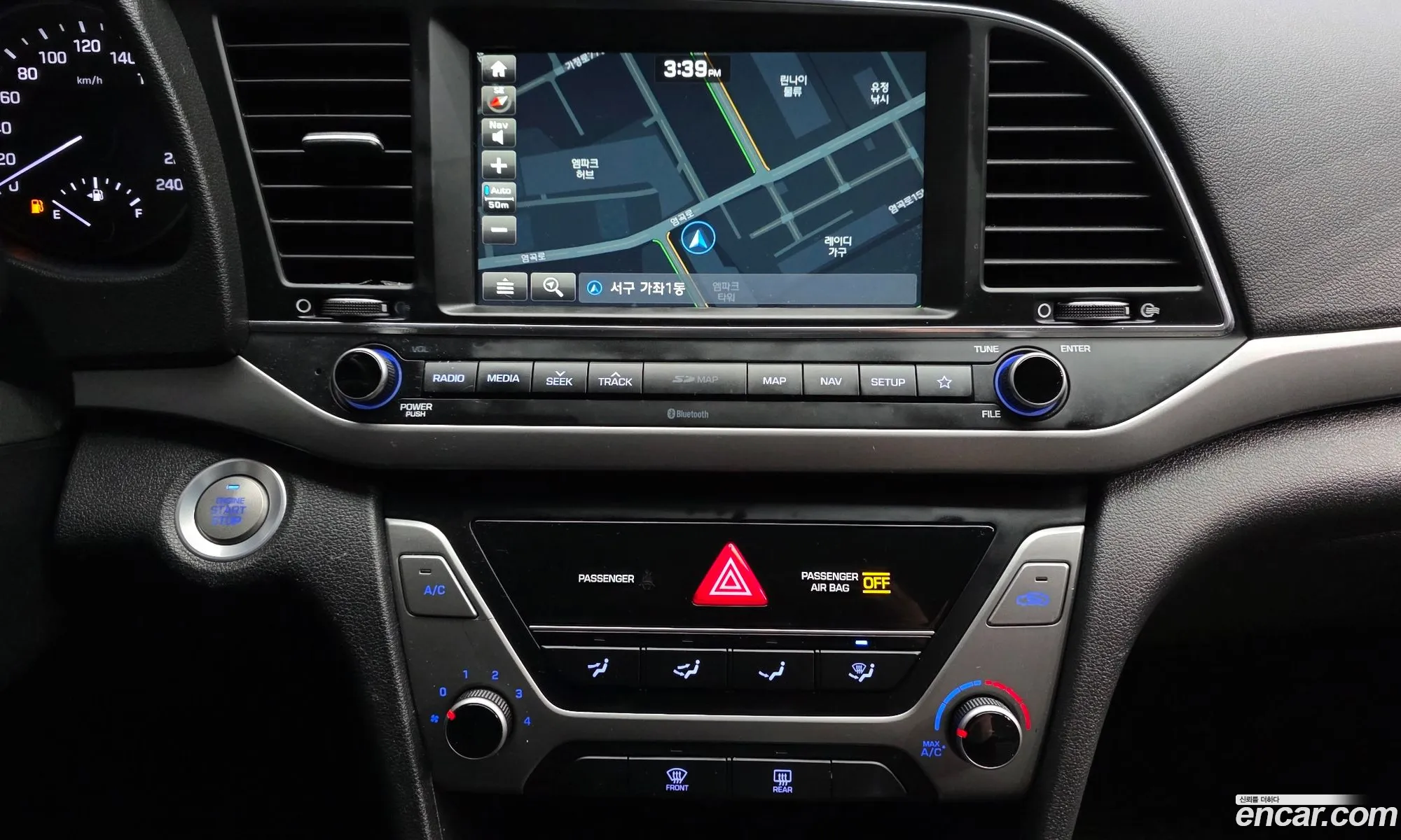 Hyundai Elantra AD 2017 — 4