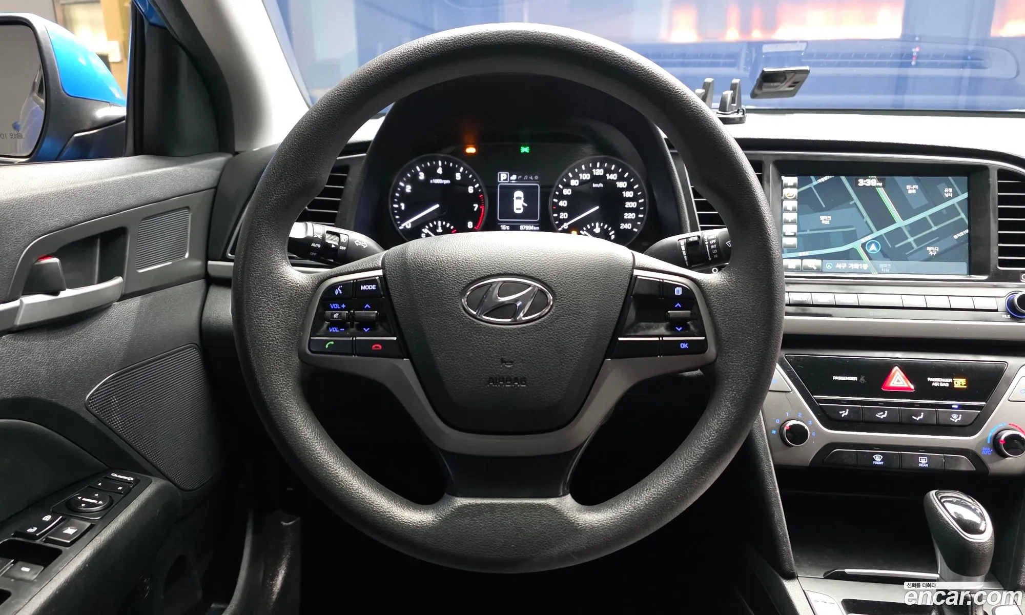 Hyundai Elantra AD 2017 — 19