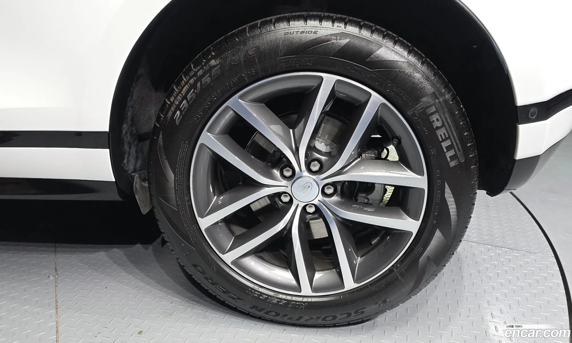 Land Rover Range Rover Evoque 2025 SALZA2BX9SH276975 — 18