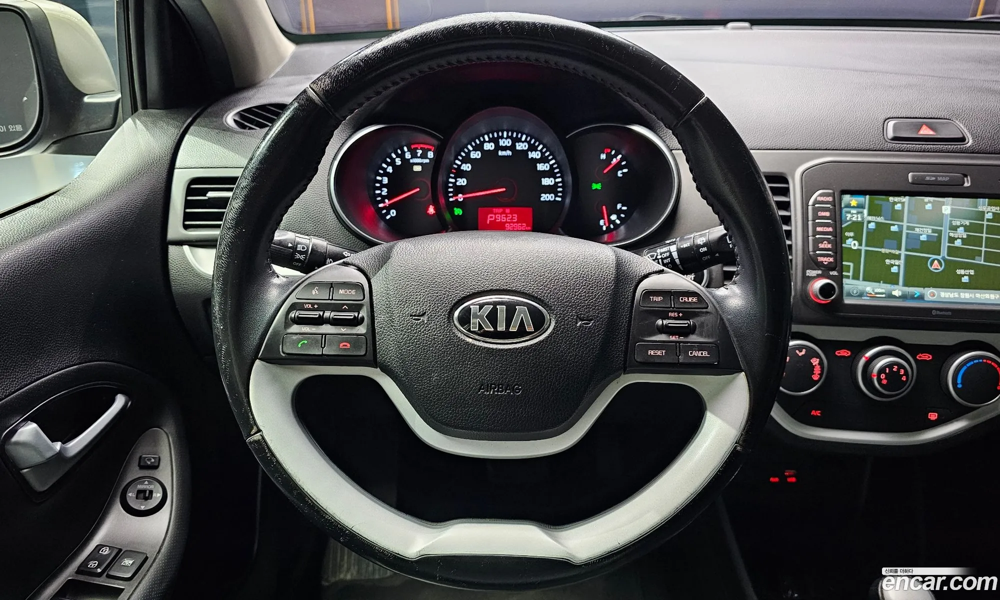 Kia Morning 2015 — 12