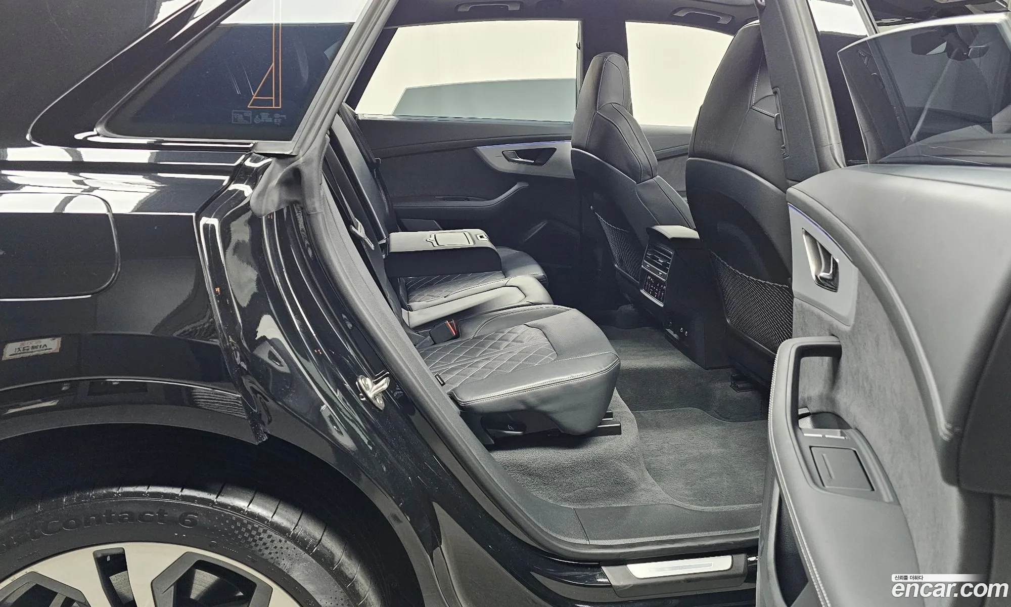 Audi Q8 2023 — 14