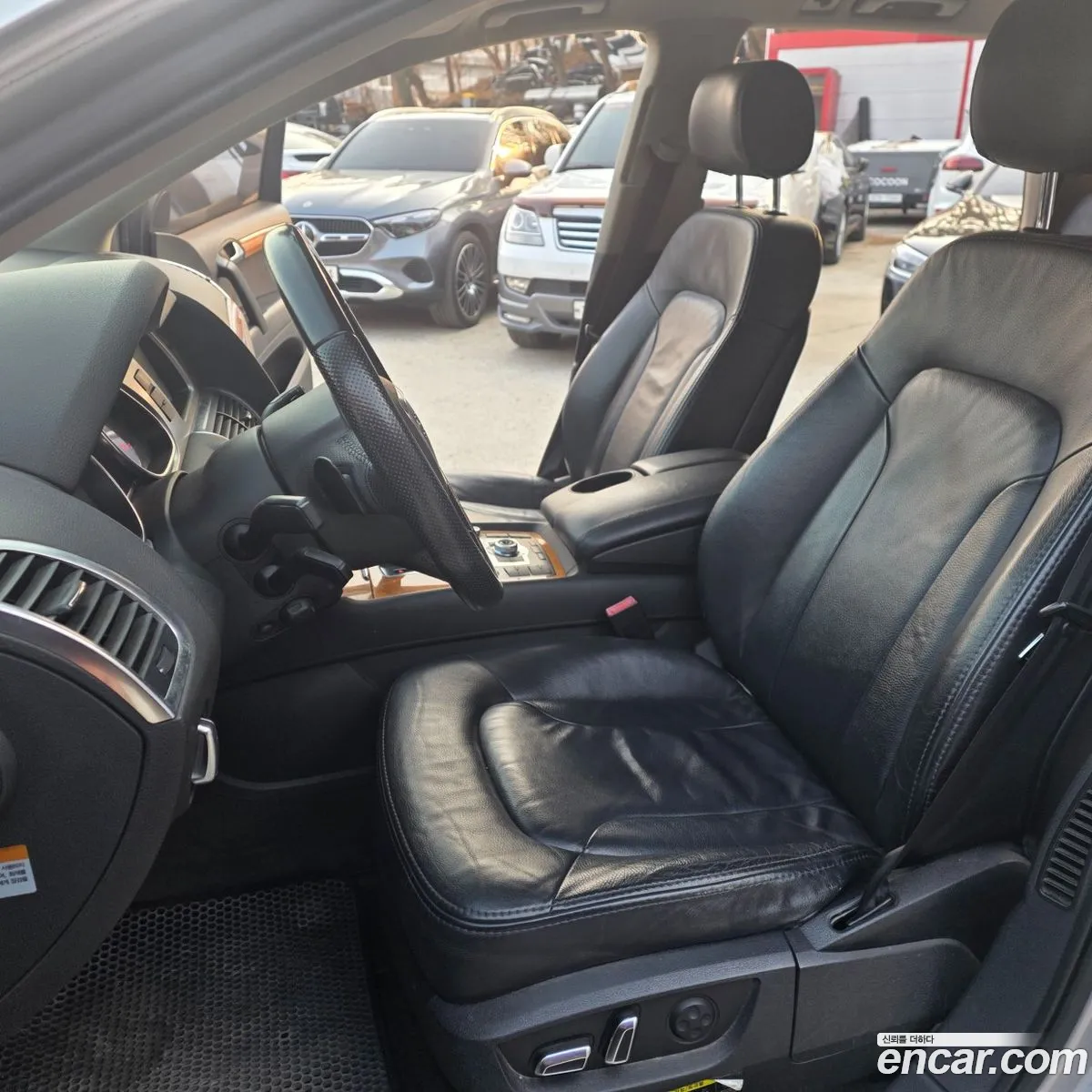 Audi Q7 2009 — 6