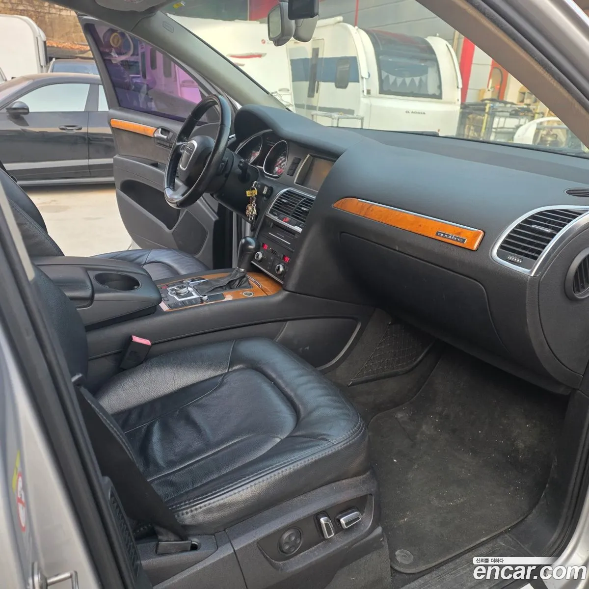 Audi Q7 2009 — 13
